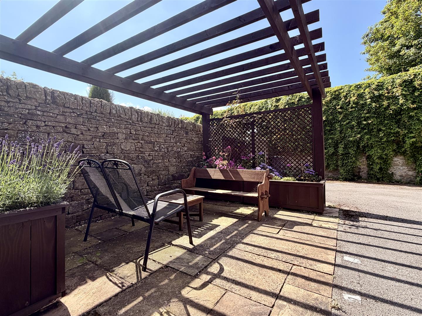 1 Talbot Court, Church Street, Eyam, Hope Valley, S32 5QH