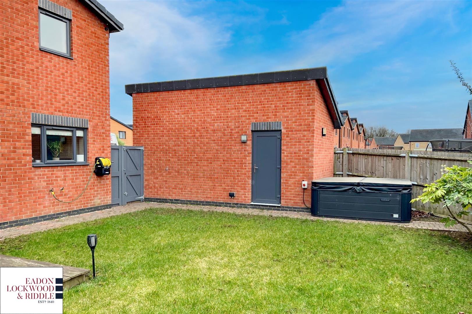 79, Orion Way, Balby, Doncaster, DN4 8AE