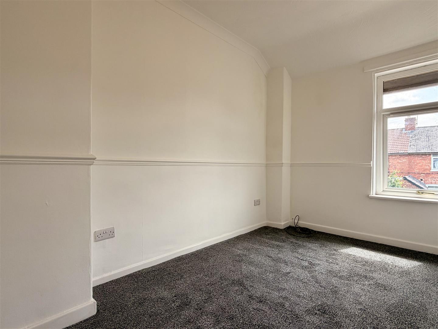9, Beech Grove, Bentley, DN5 0DG
