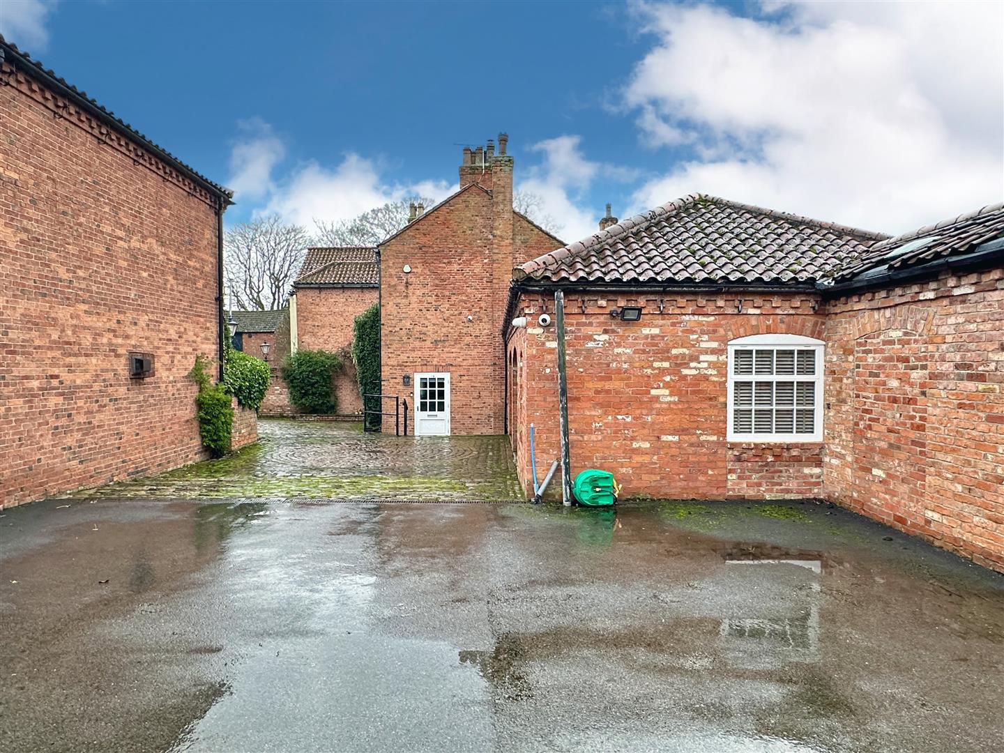 1B Grove House, Wharf Street, Bawtry, Doncaster, DN10 6HZ