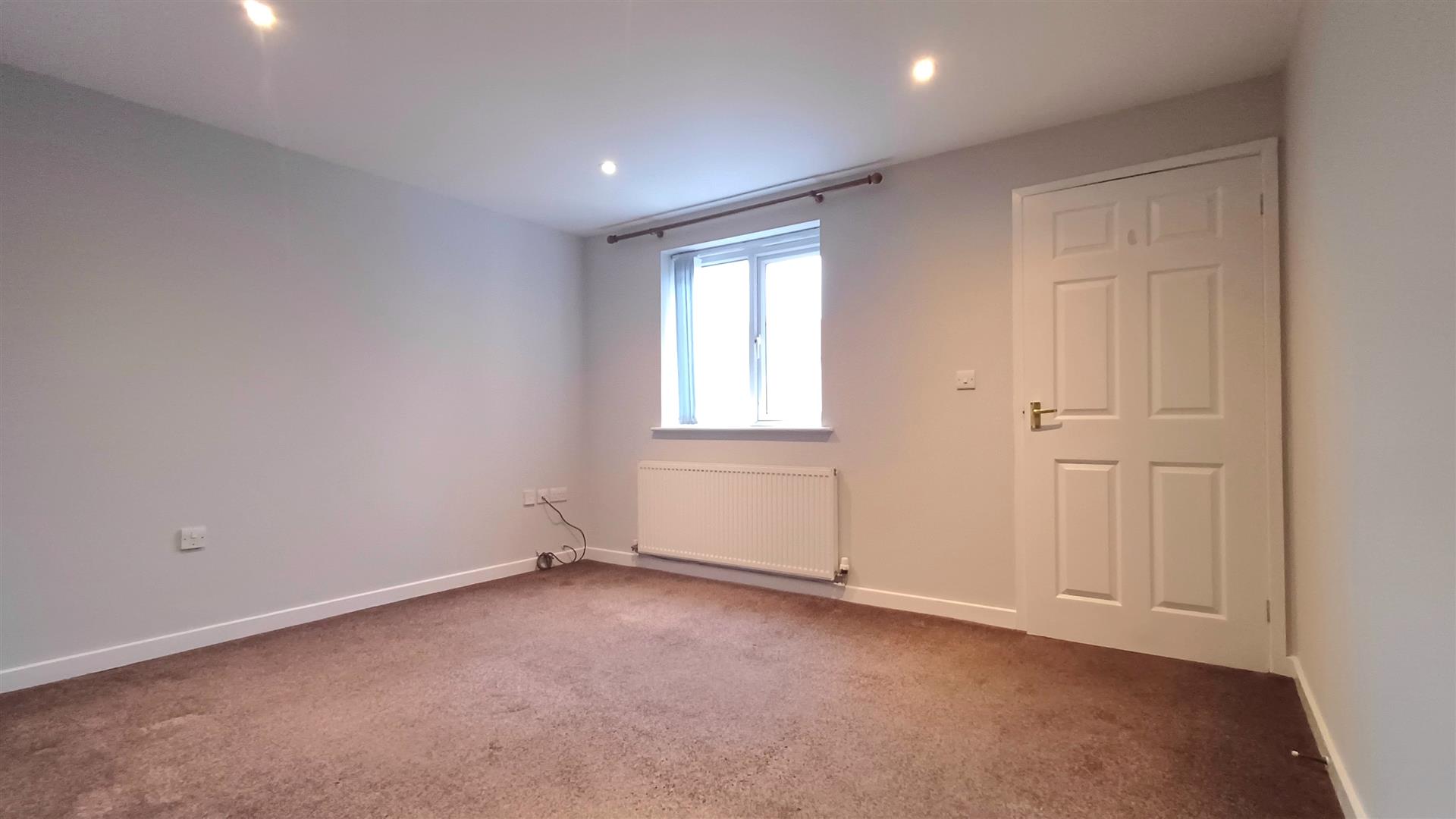 7a, Poplar Road, Dunscroft, DN7 4AW