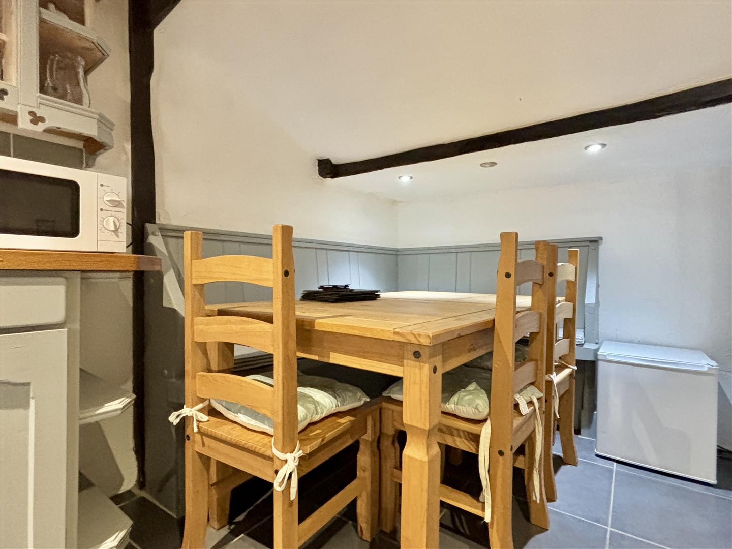 Corner Cottage, The Nook, Stoney Middleton, Hope Valley, S32 4TU