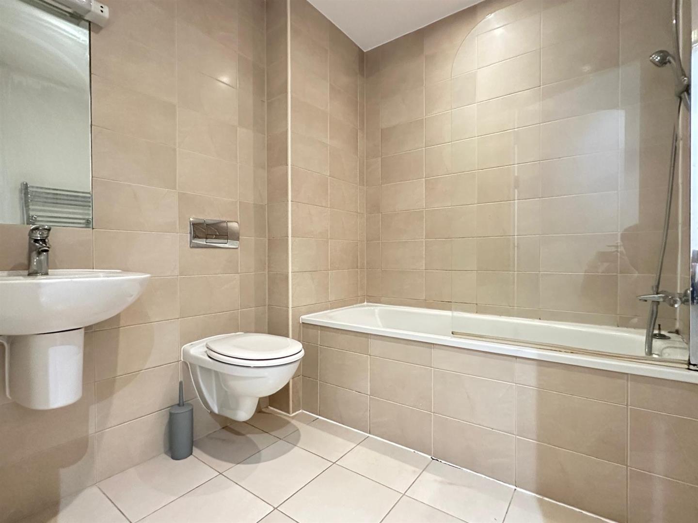 Flat 132, 98, Shire House, Napier Street, Sheffield, S11 8JA