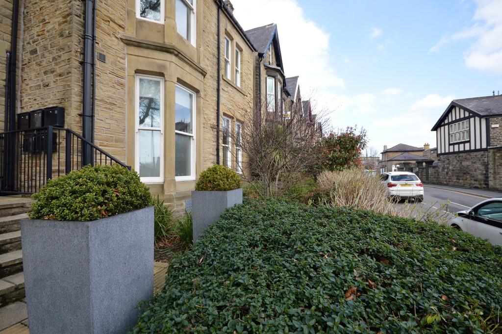 Flat C, 48, Westbourne Road, Broomhill, Sheffield, S10 2QQ