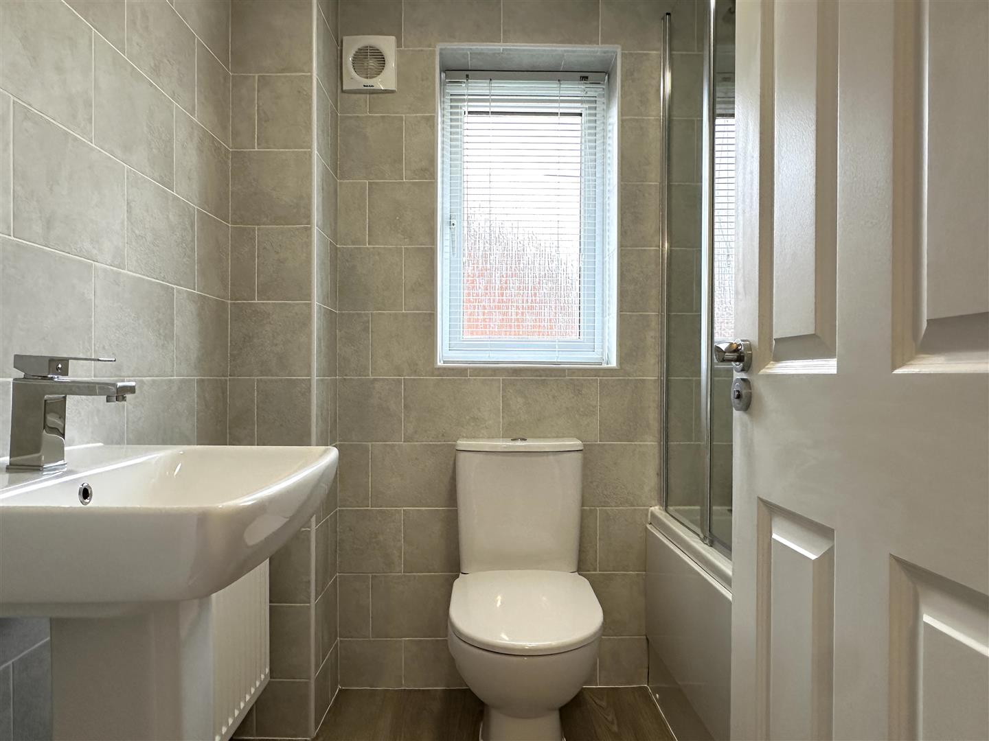 25, Autumn Fields, Waverley, Rotherham, S60 8DN