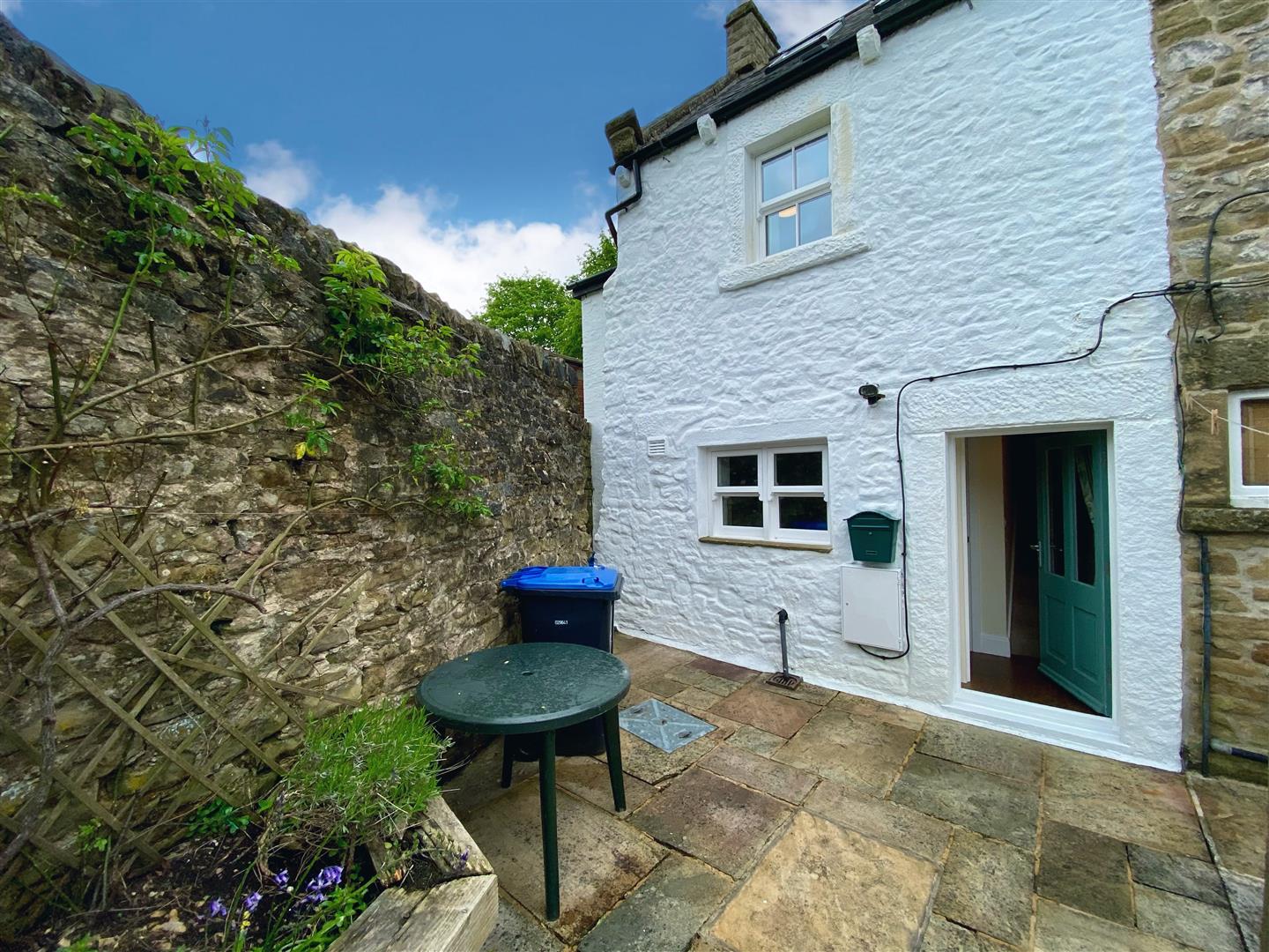 1, Burch Place, Eyam, Hope Valley, S32 5QE