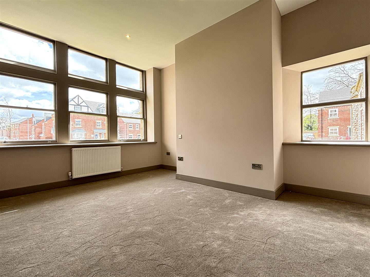 Apartment 3, Sitwell House, Coach House Lane, Moorgate, Rotherham, S60 3FP