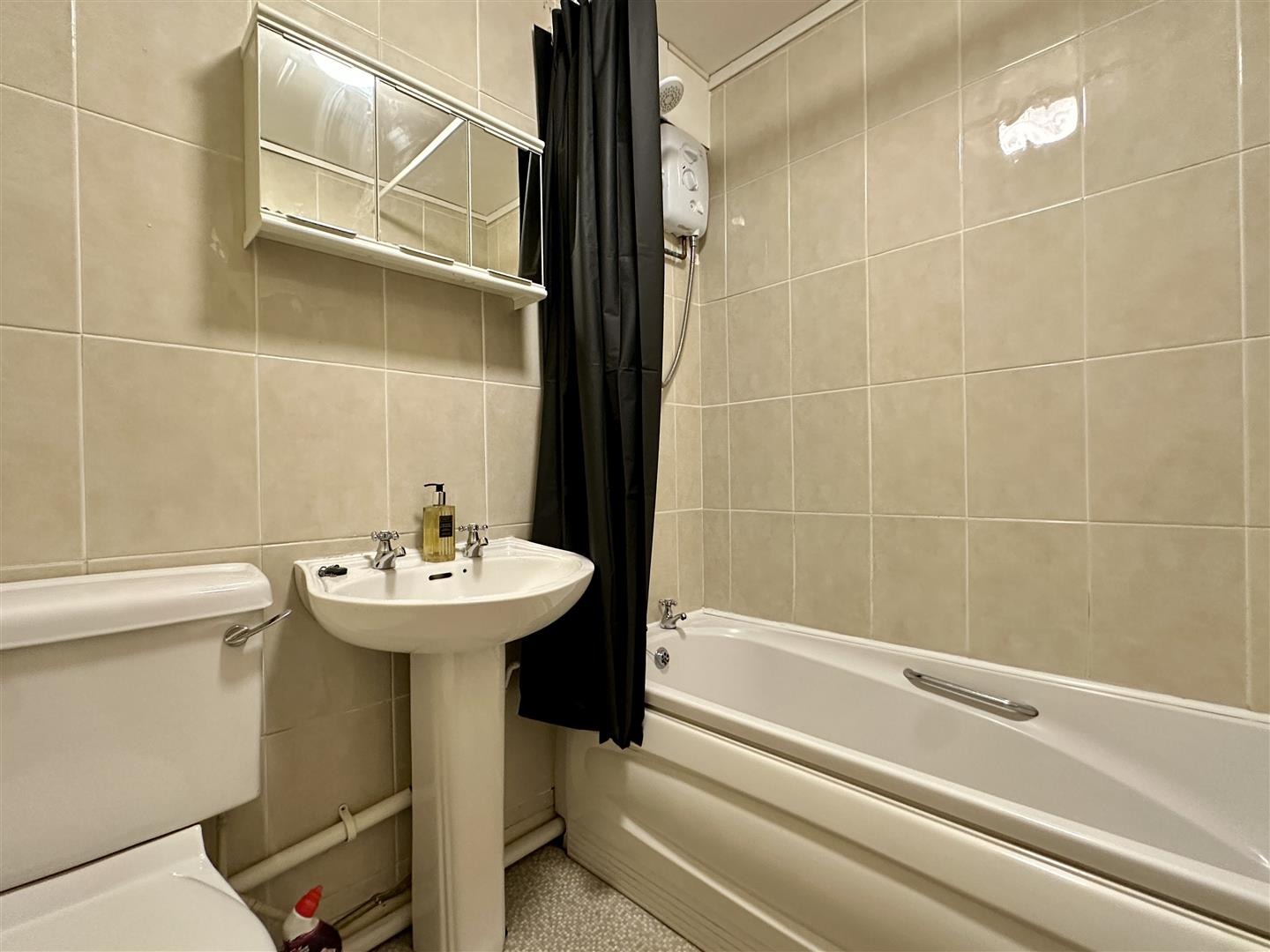 Apartment 4 Rustlings Court, Graham Road, Sheffield, S10 3HQ