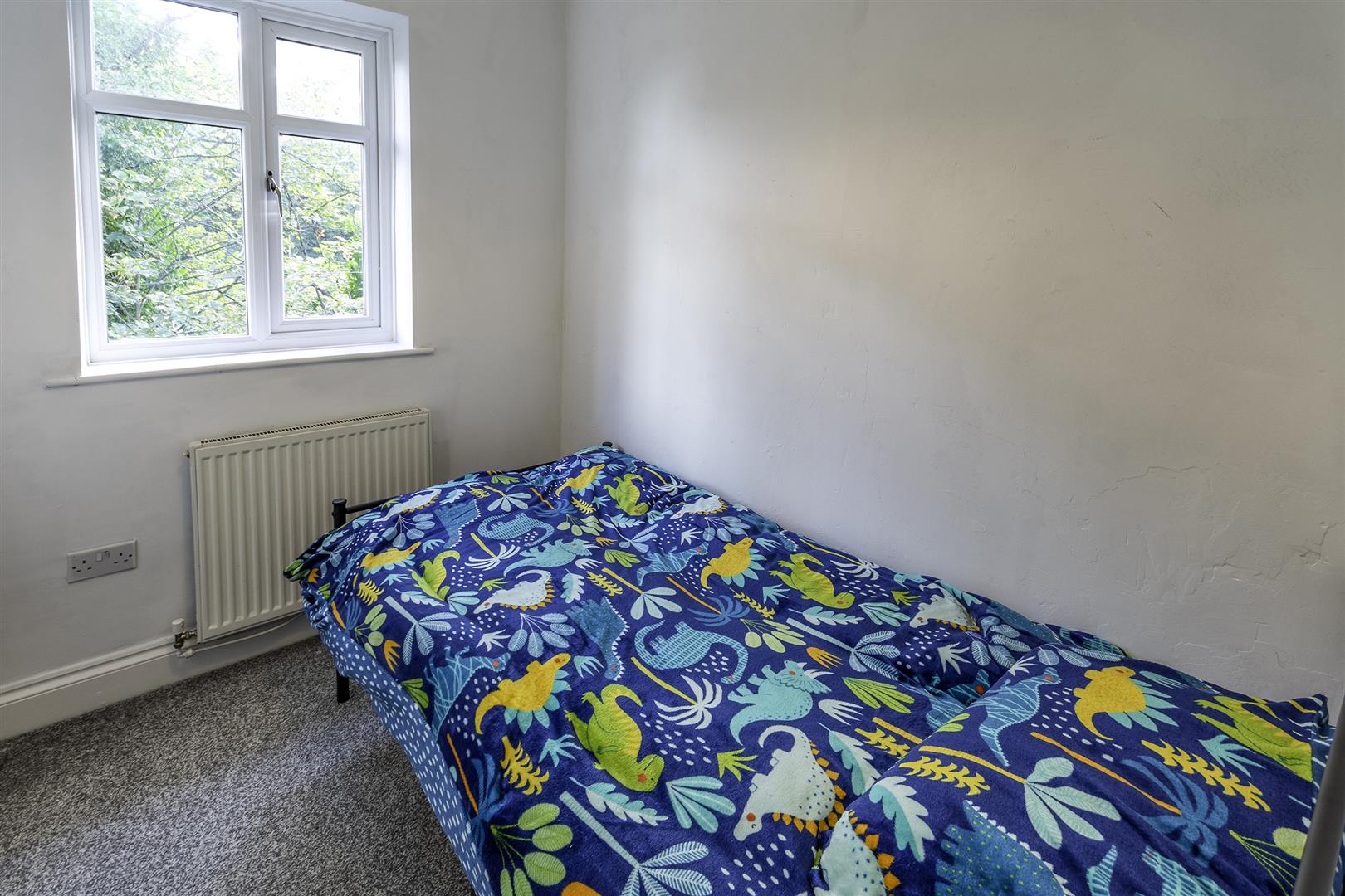 31, Hill Side, Whiston, Rotherham, S60 4HL