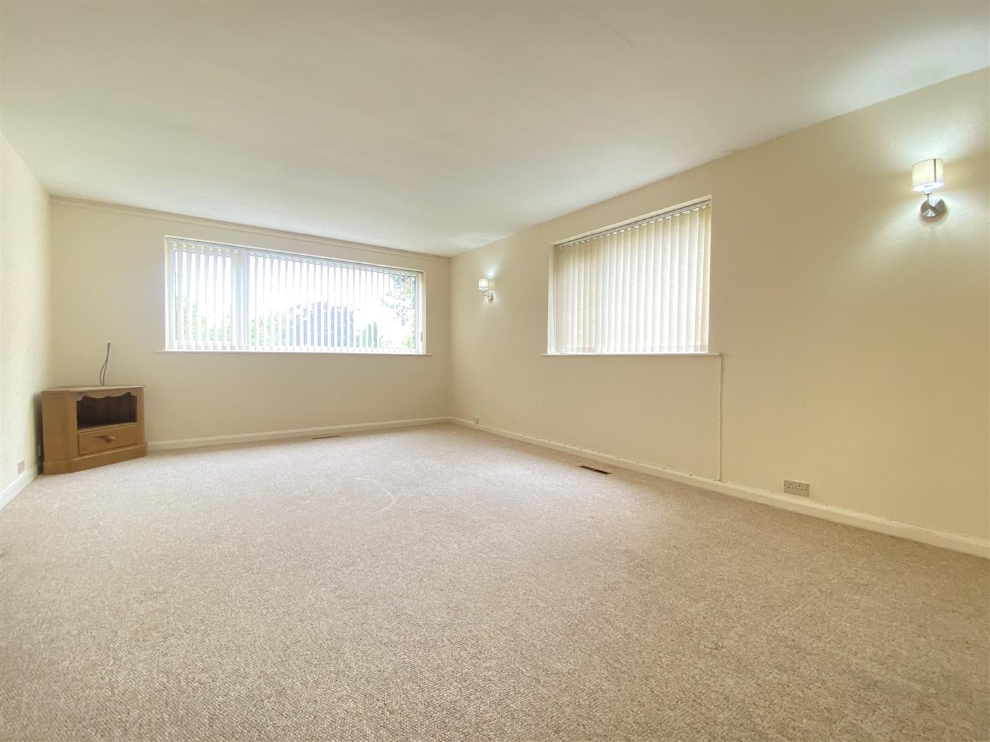 Flat 1 Ryecroft Court, Ryecroft Glen Road, Dore, Sheffield, S17 3NG