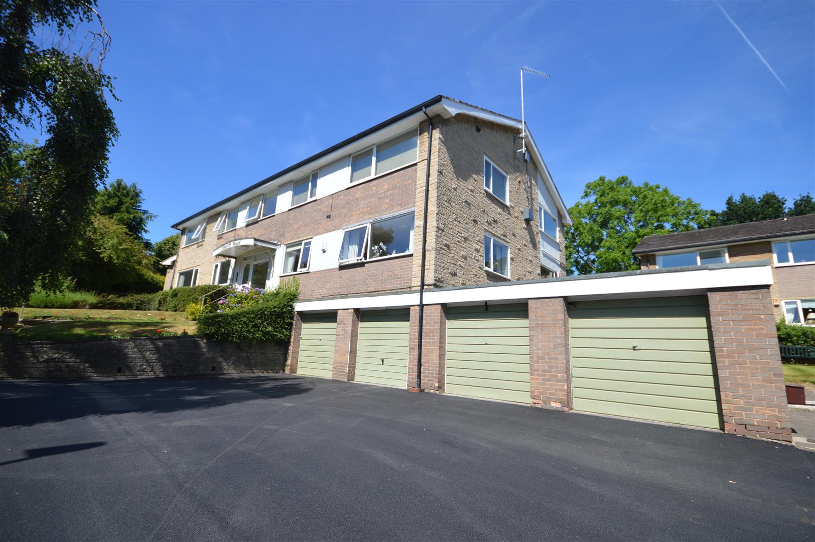 Flat 1 Ryecroft Court, Ryecroft Glen Road, Dore, Sheffield, S17 3NG