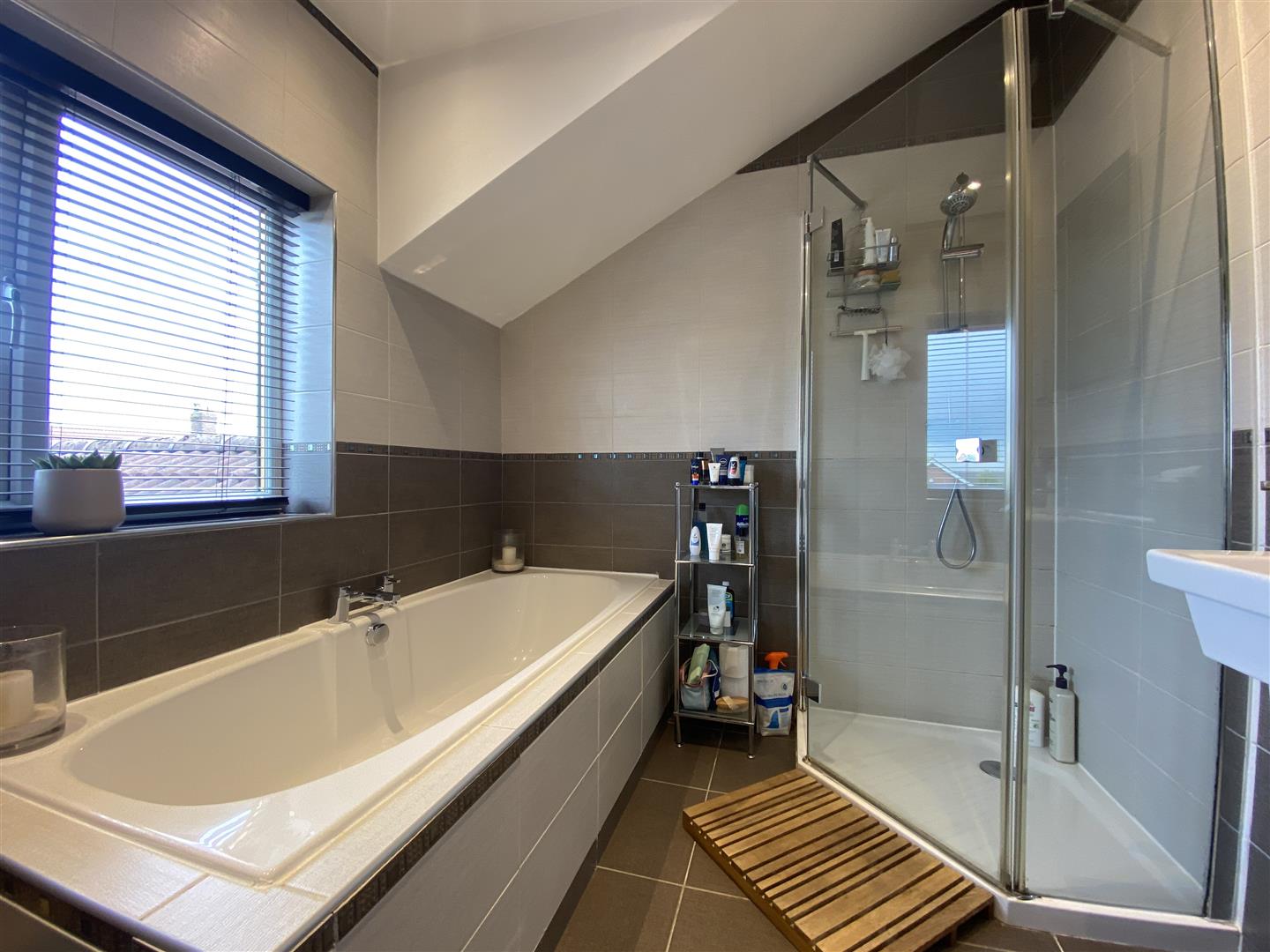 35, Walseker Lane, Woodall, Sheffield, S26 7YJ