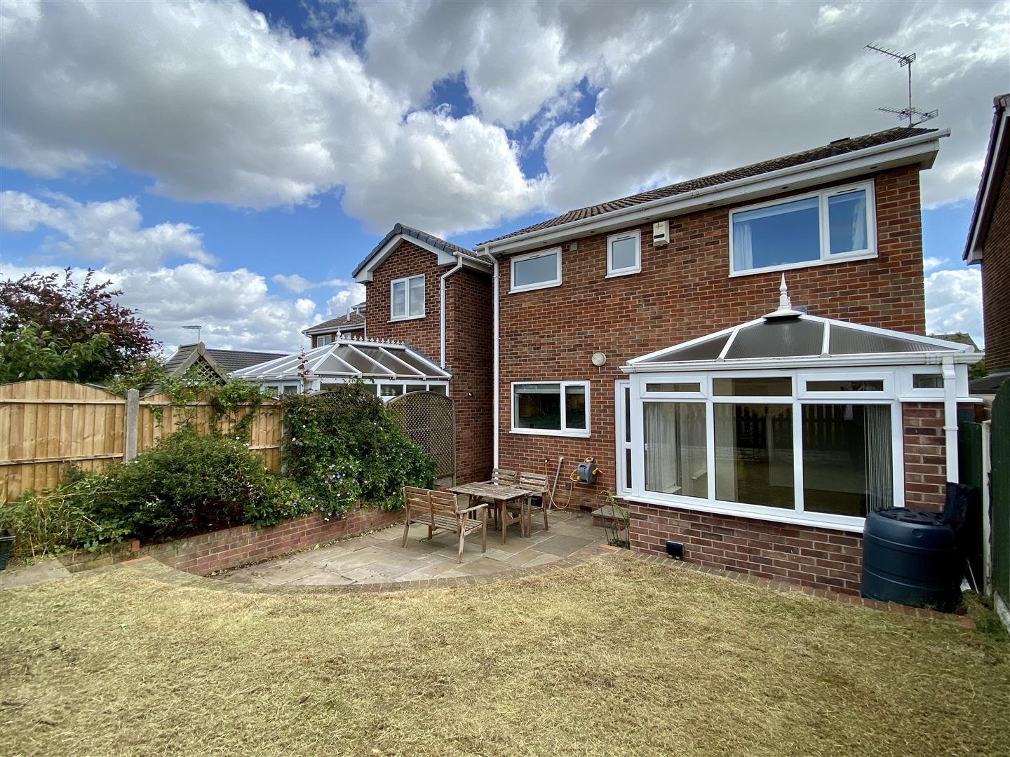 42, Saffron Crescent, Tickhill, Doncaster, DN11 9RU