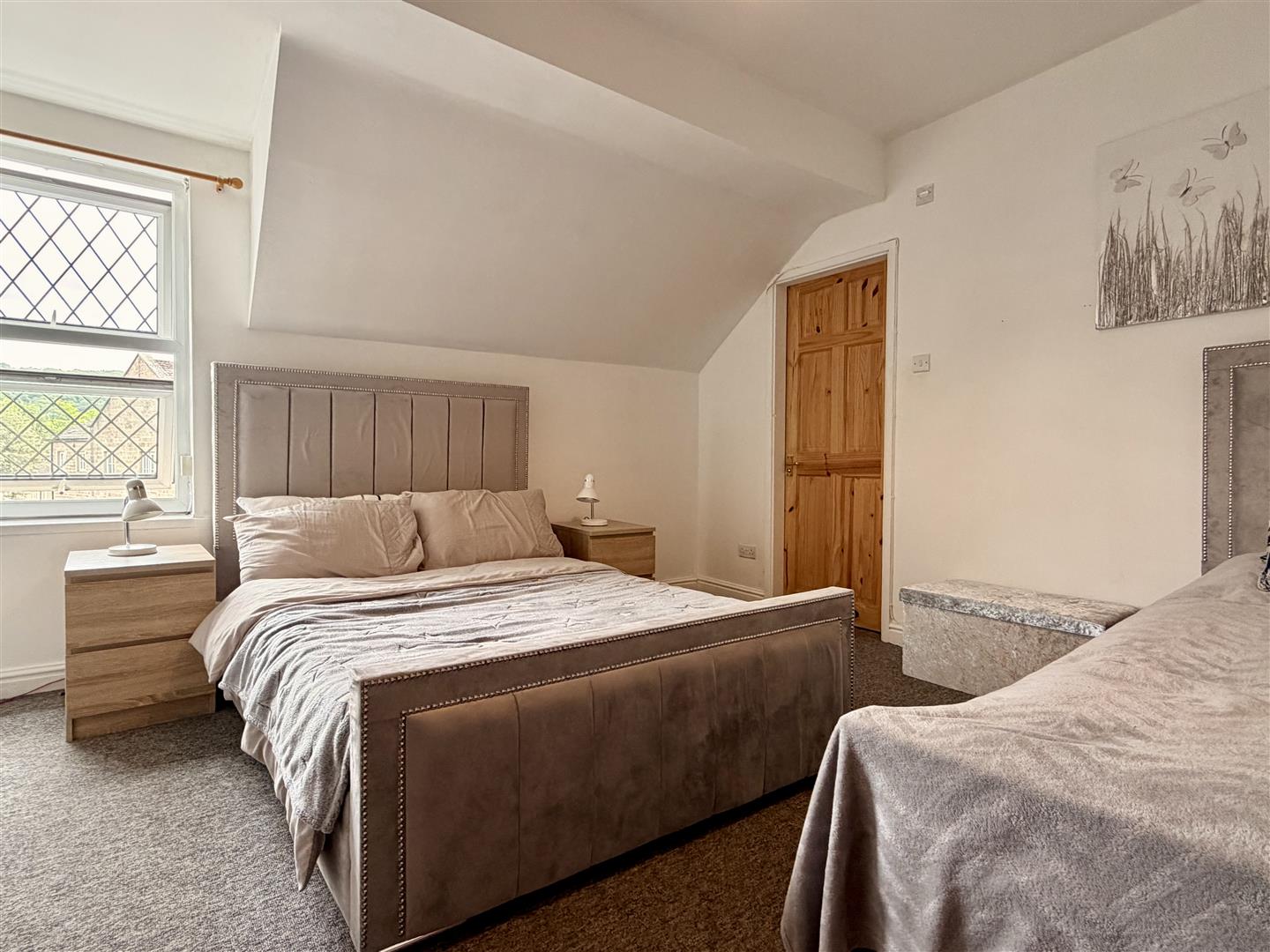 Apartment 3, Sherwood House, Haddon Road, Bakewell, DE45 1EP