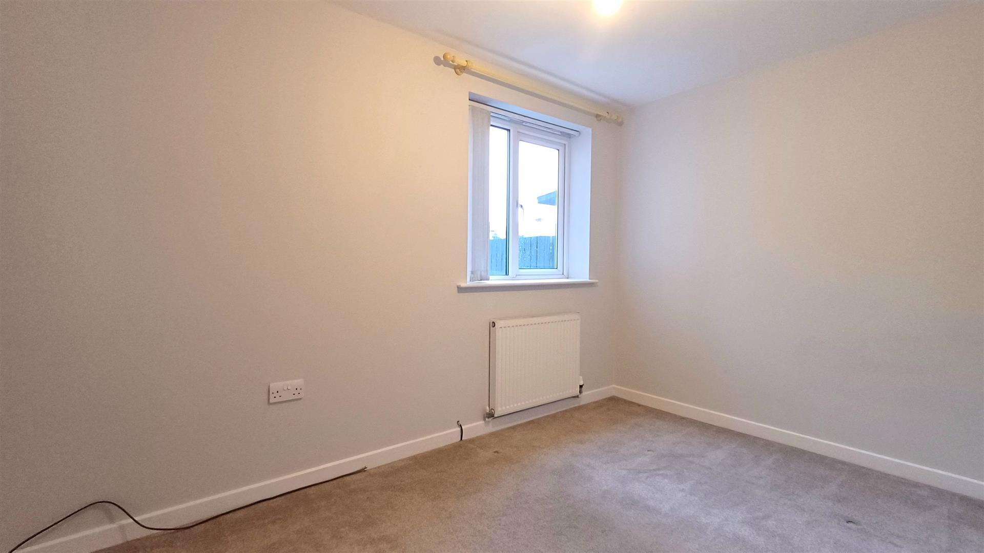 7a, Poplar Road, Dunscroft, DN7 4AW