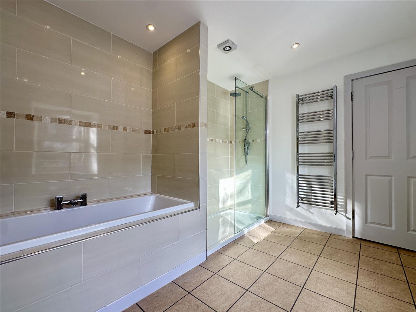 Apt 3, Beeches House, 131E, Psalter Lane, Nether Edge, Sheffield, S11 8UX
