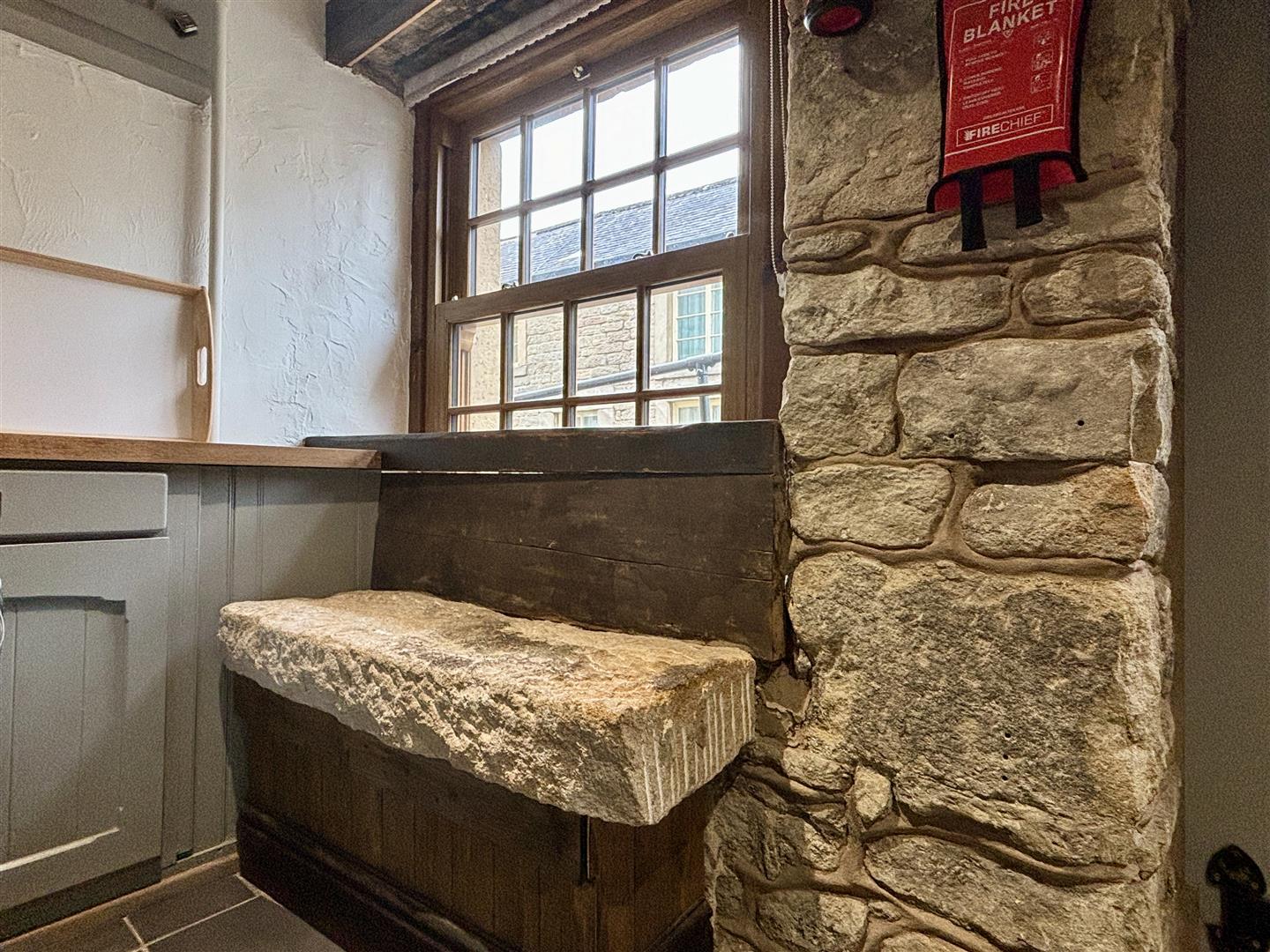 Corner Cottage, The Nook, Stoney Middleton, Hope Valley, S32 4TU