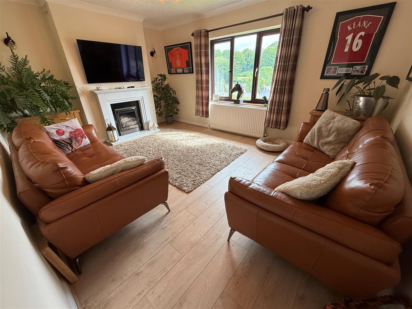 Two Ways, Sherwood Road, Tideswell, Buxton, SK17 8HJ