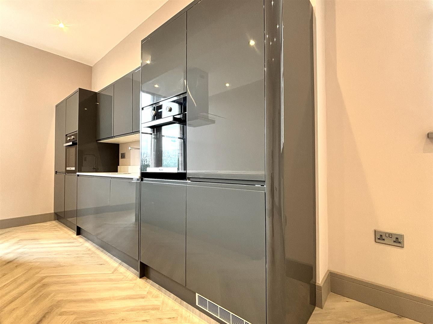 Apartment 6 Sitwell House, Coach House Lane, Rotherham, S60 3FG