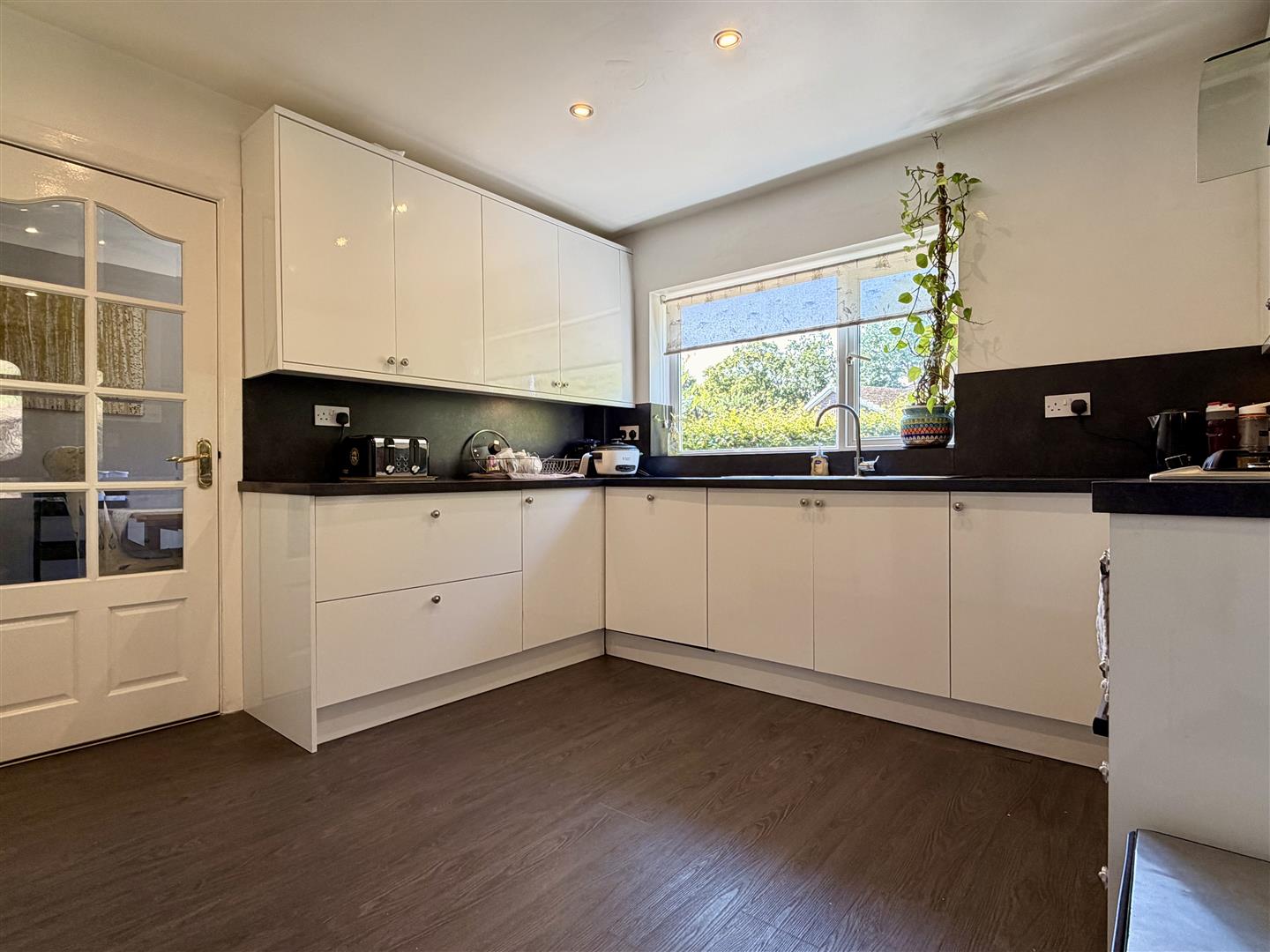 35, Devonshire Road, Dore, Sheffield, S17 3NT