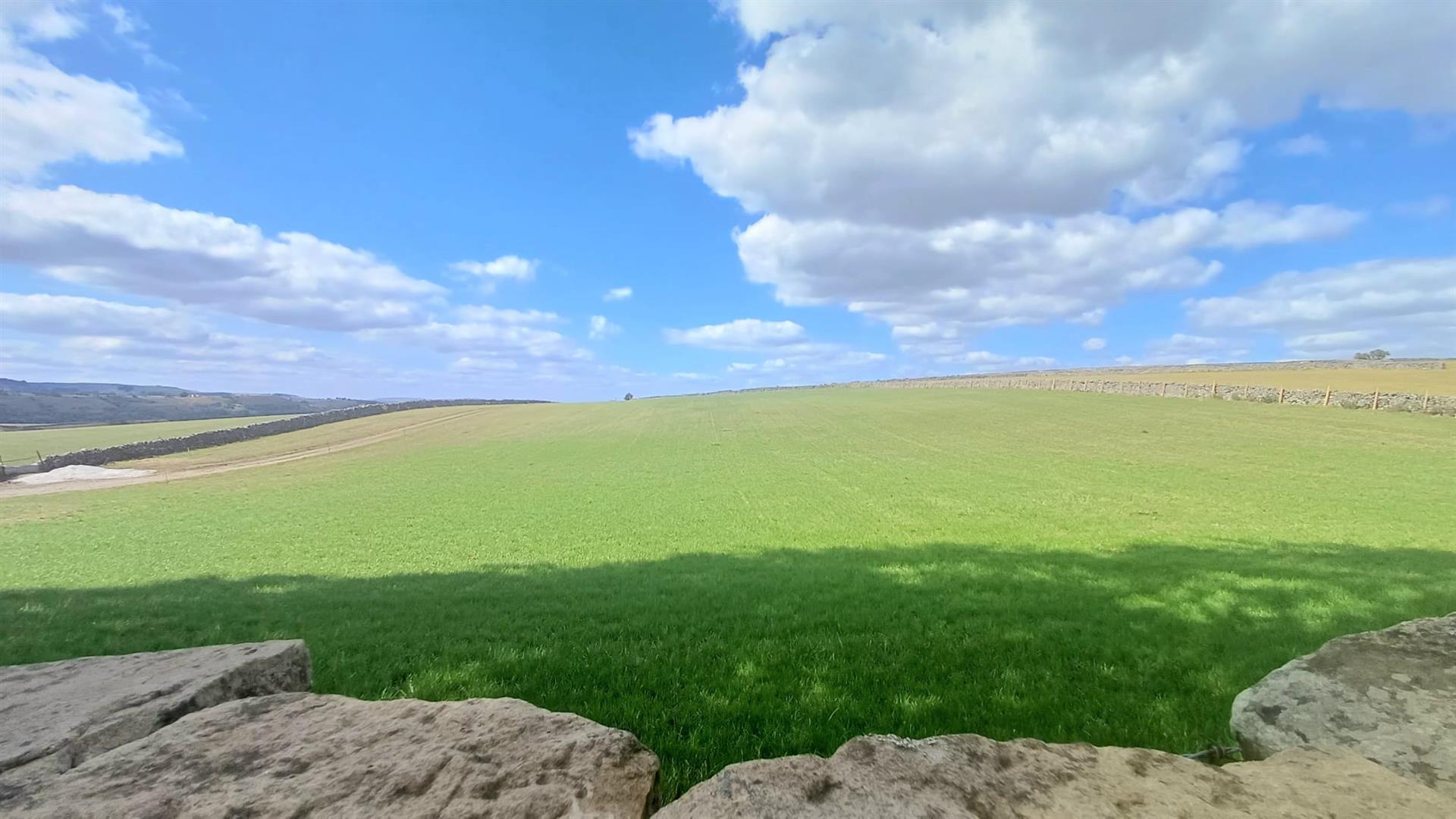 3 New Houses, Bottomhill Road, Cressbrook, Buxton, SK17 8ST