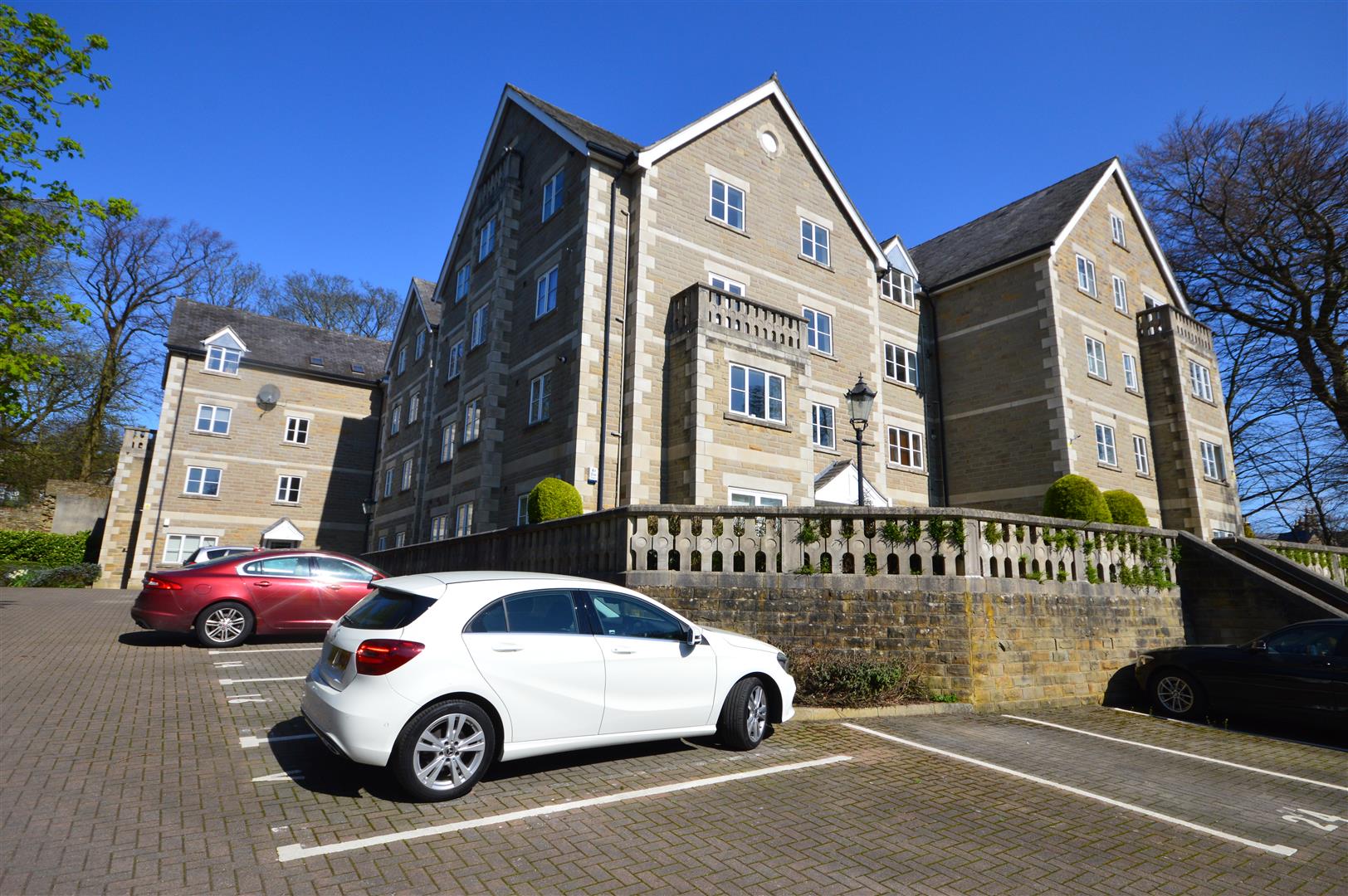 Apartment 3 Fairfield Heights