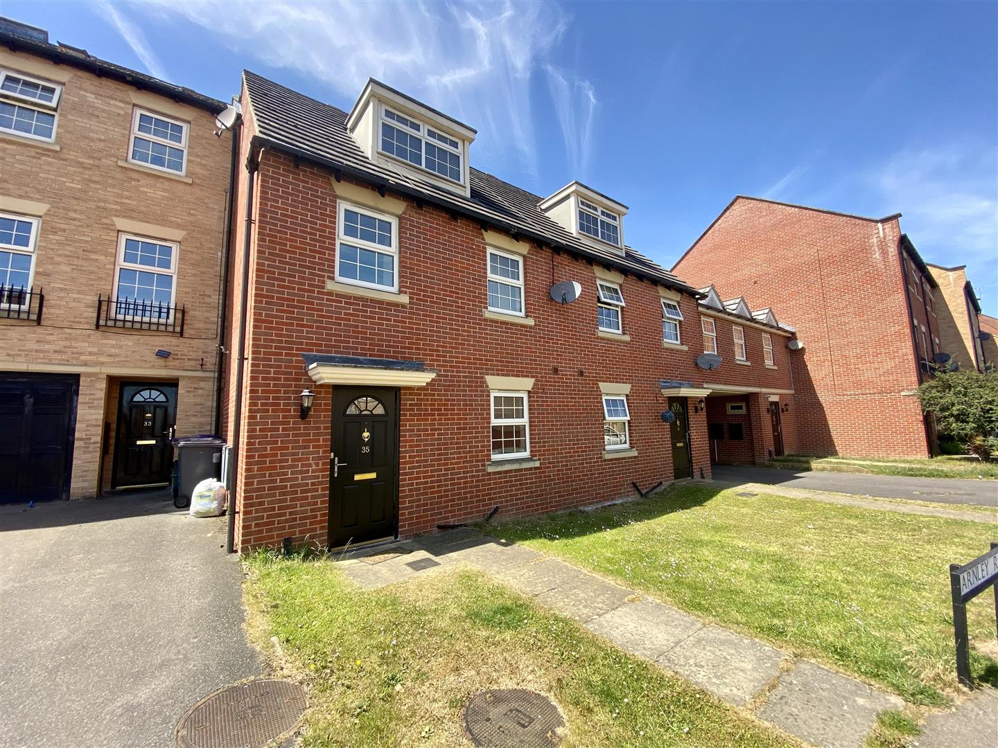 35, Farnley Road, Woodfield Plantation, Doncaster, DN4 8TP
