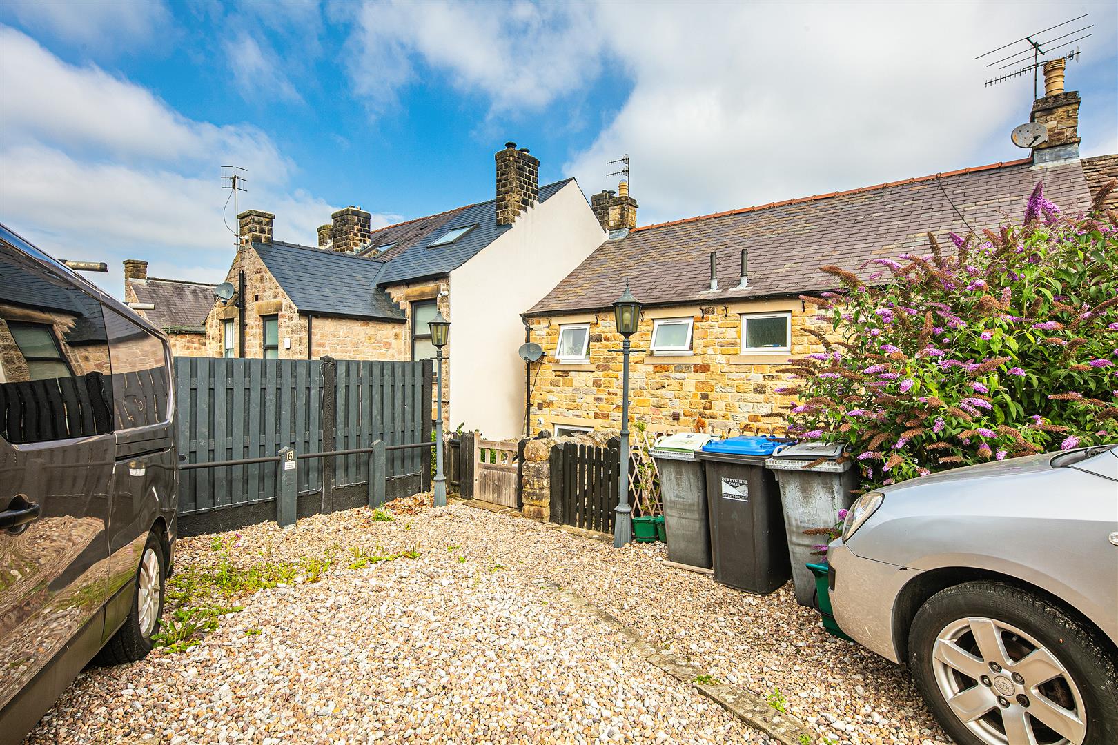6, Ibbotsons Farm Cottages, Main Road, Hathersage, Hope Valley, S32 1BB