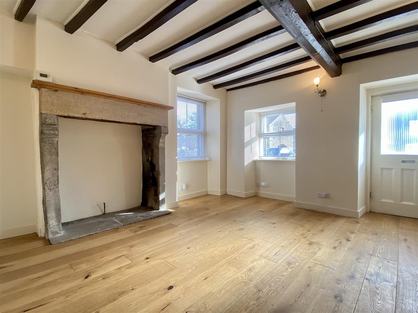 1 Rambler Cottage, Edale Road, Hope, S33 6ZF