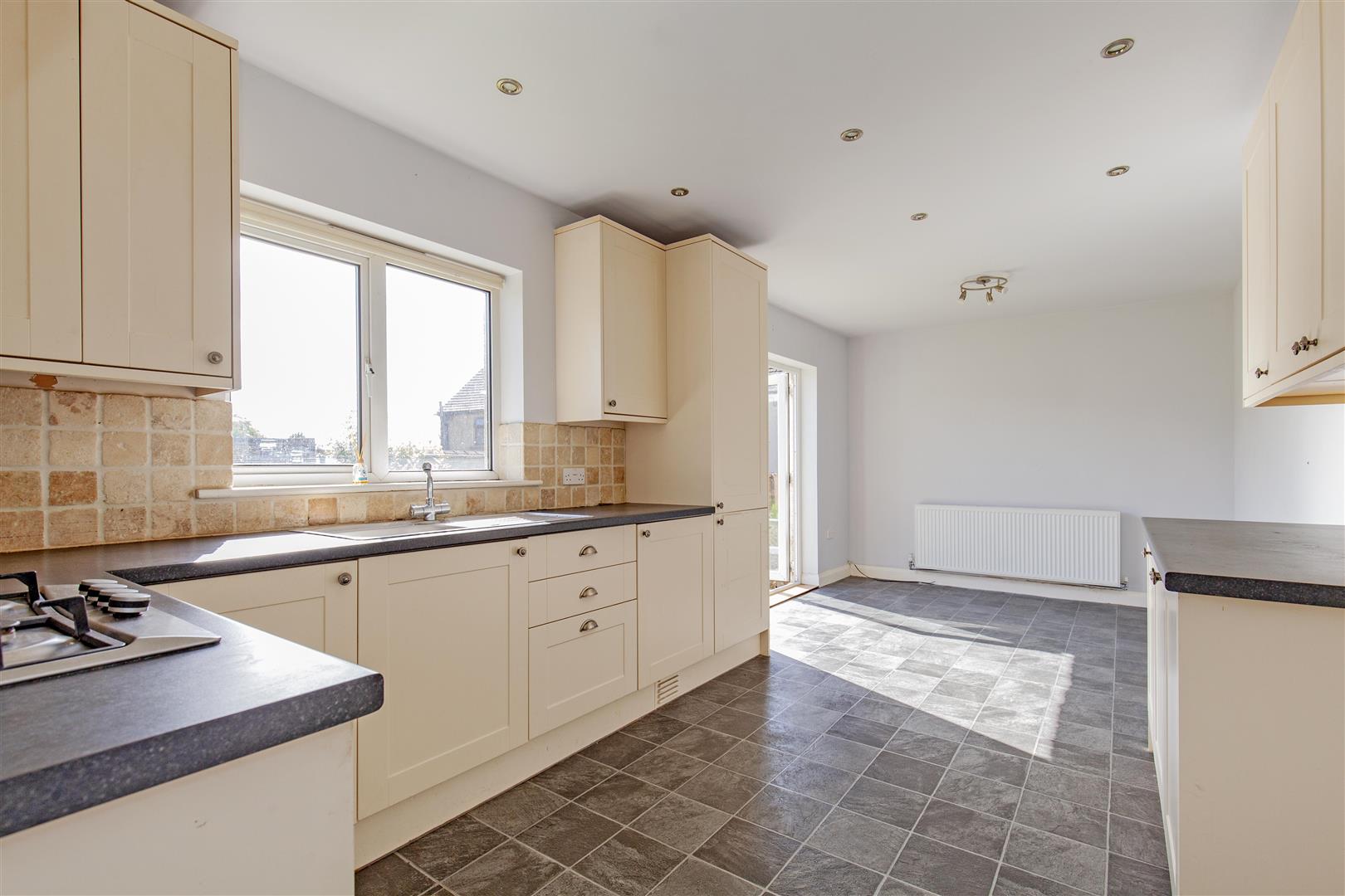 28, Pinfold Road, Tideswell, Buxton, Derbyshire, SK17 8PN