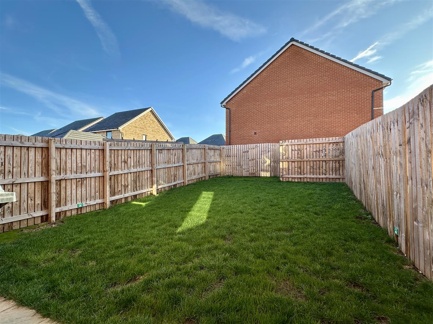 25, Autumn Fields, Waverley, Rotherham, S60 8DN