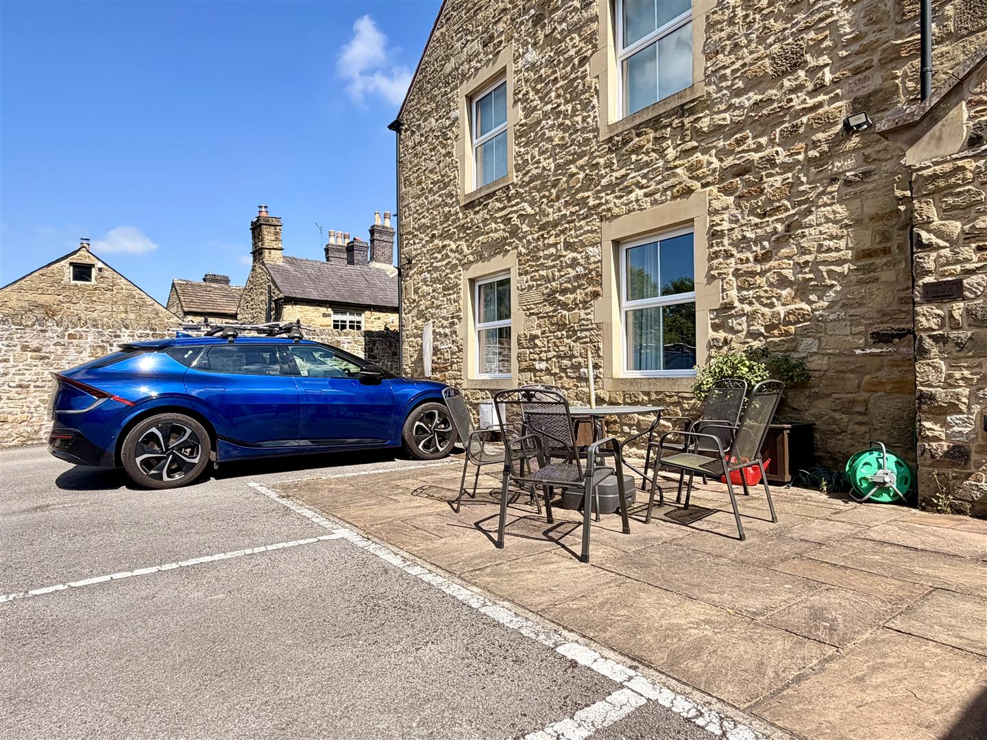 1 Talbot Court, Church Street, Eyam, Hope Valley, S32 5QH