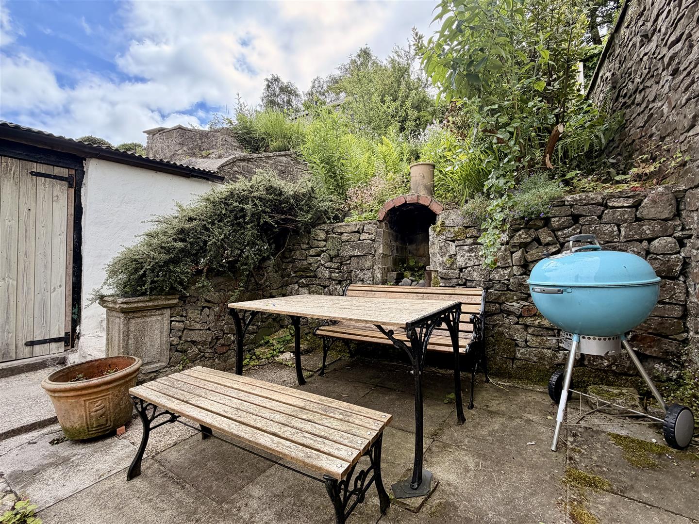 Madeira House, Commercial Road, Tideswell, Buxton, SK17 8NU