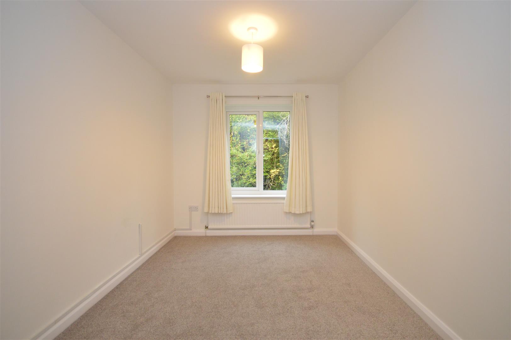 32, Ryefield Gardens, Sheffield, S11 9UD