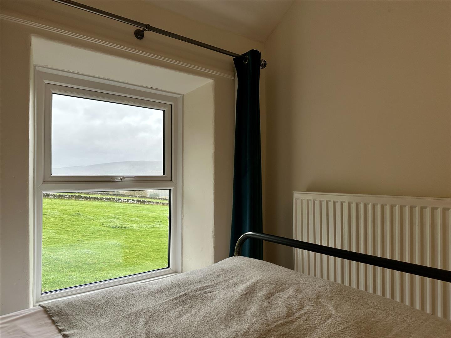 North View, Charlotte Lane, Bradwell, Hope Valley, S33 9HH