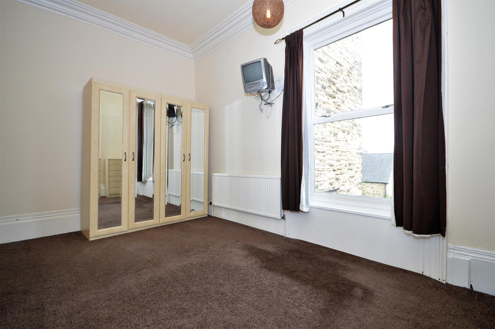 Flat 2, 8, Tapton House Road, Broomhill, Sheffield, S10 5BY