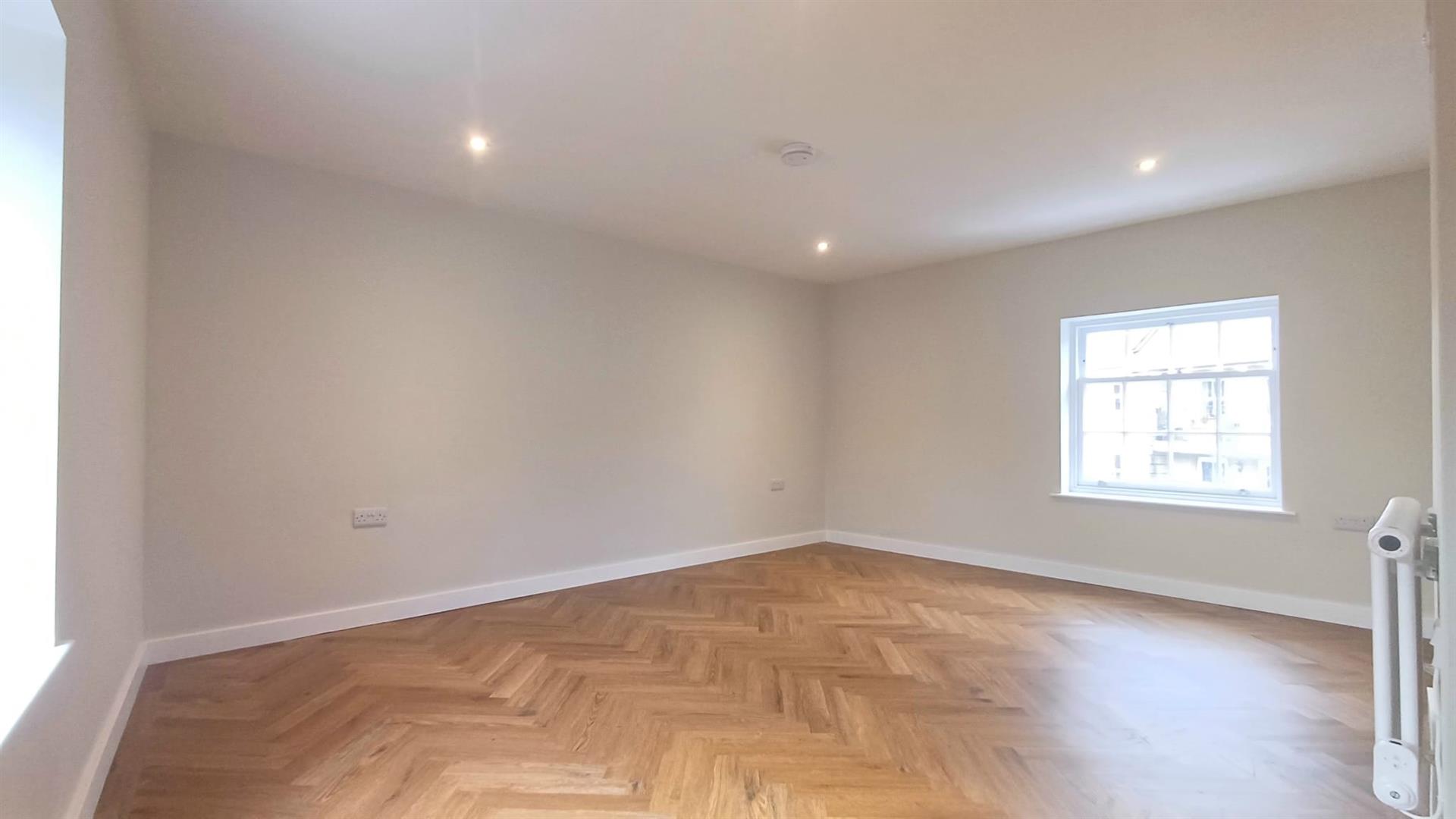 Flat 1 36, Matlock Street, Bakewell, DE45 1EE