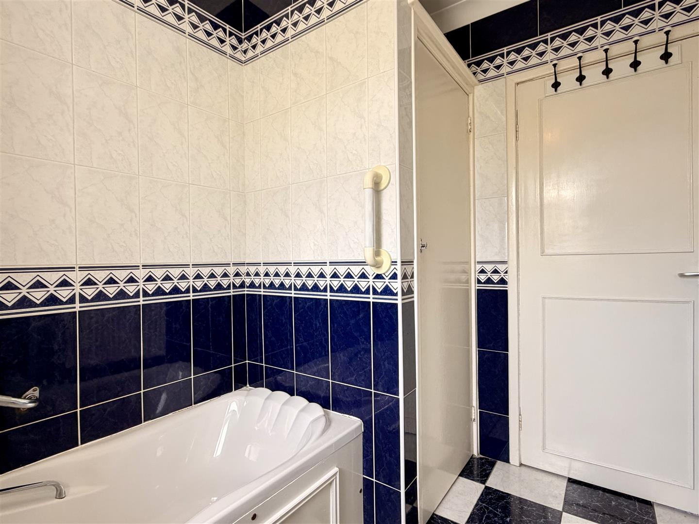 104, Wong Lane, Tickhill, Doncaster, DN11 9JL