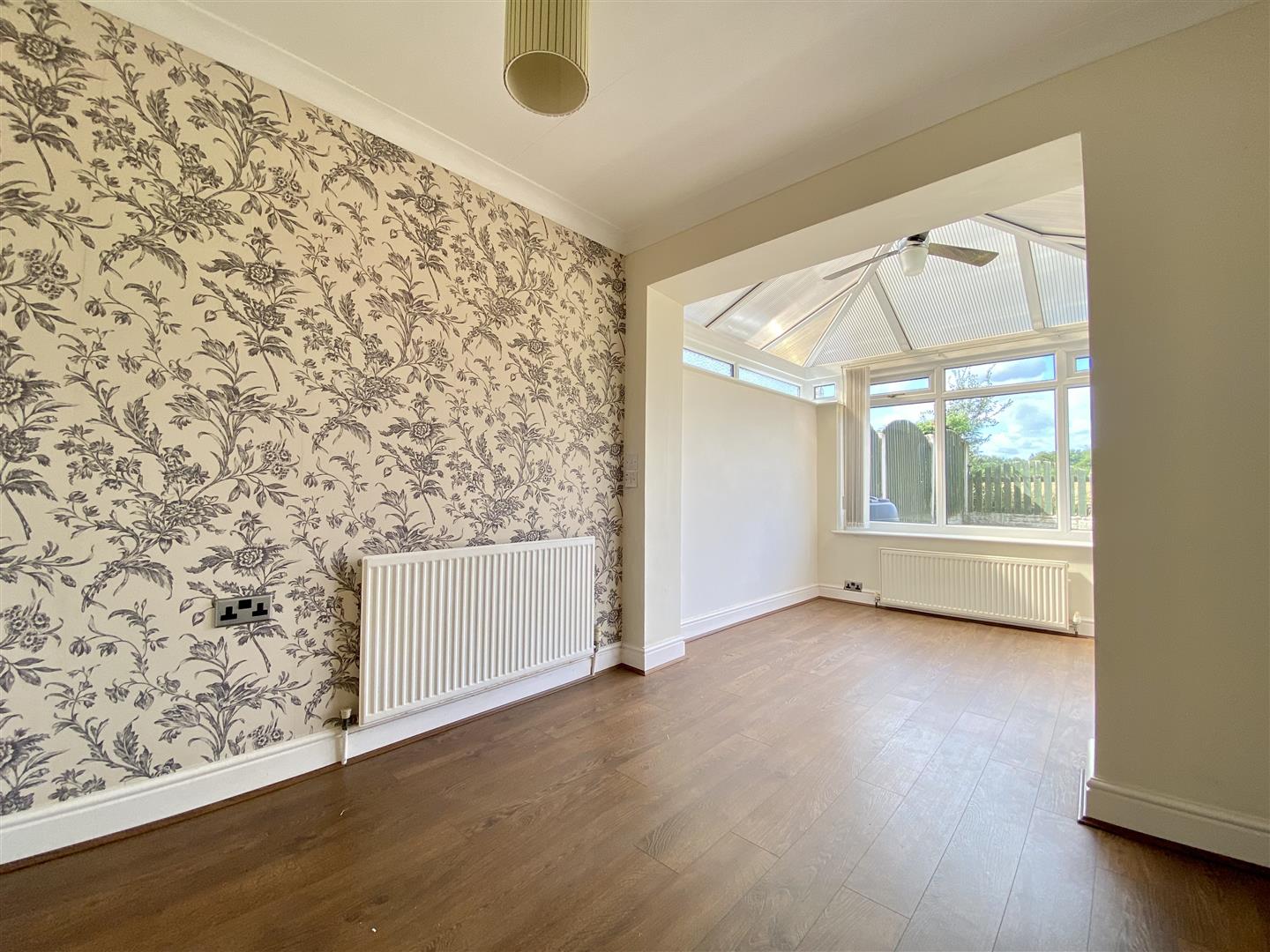 42, Saffron Crescent, Tickhill, Doncaster, DN11 9RU