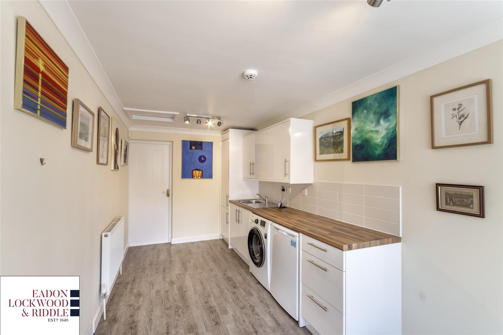 11, Wheatfield Drive, Tickhill, Doncaster, DN11 9US
