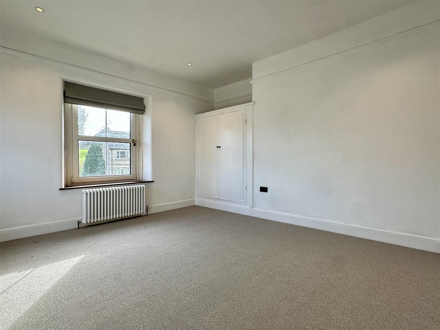 1 Pickford Villas, Monyash Road, Bakewell, DE45 1FG