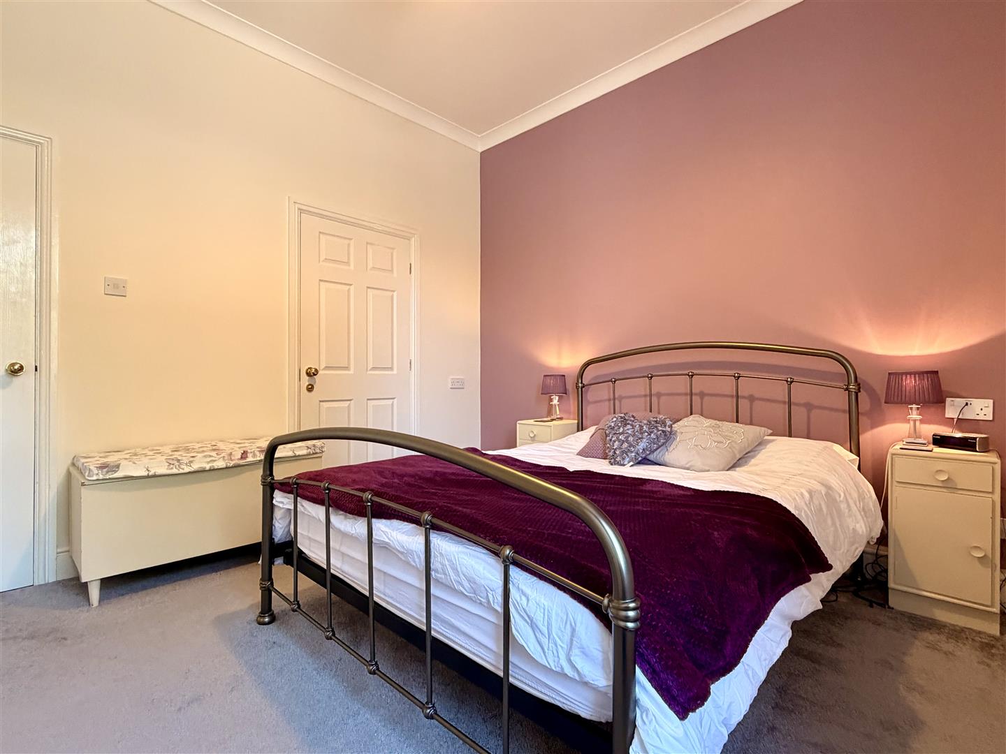 1 Talbot Court, Church Street, Eyam, Hope Valley, S32 5QH