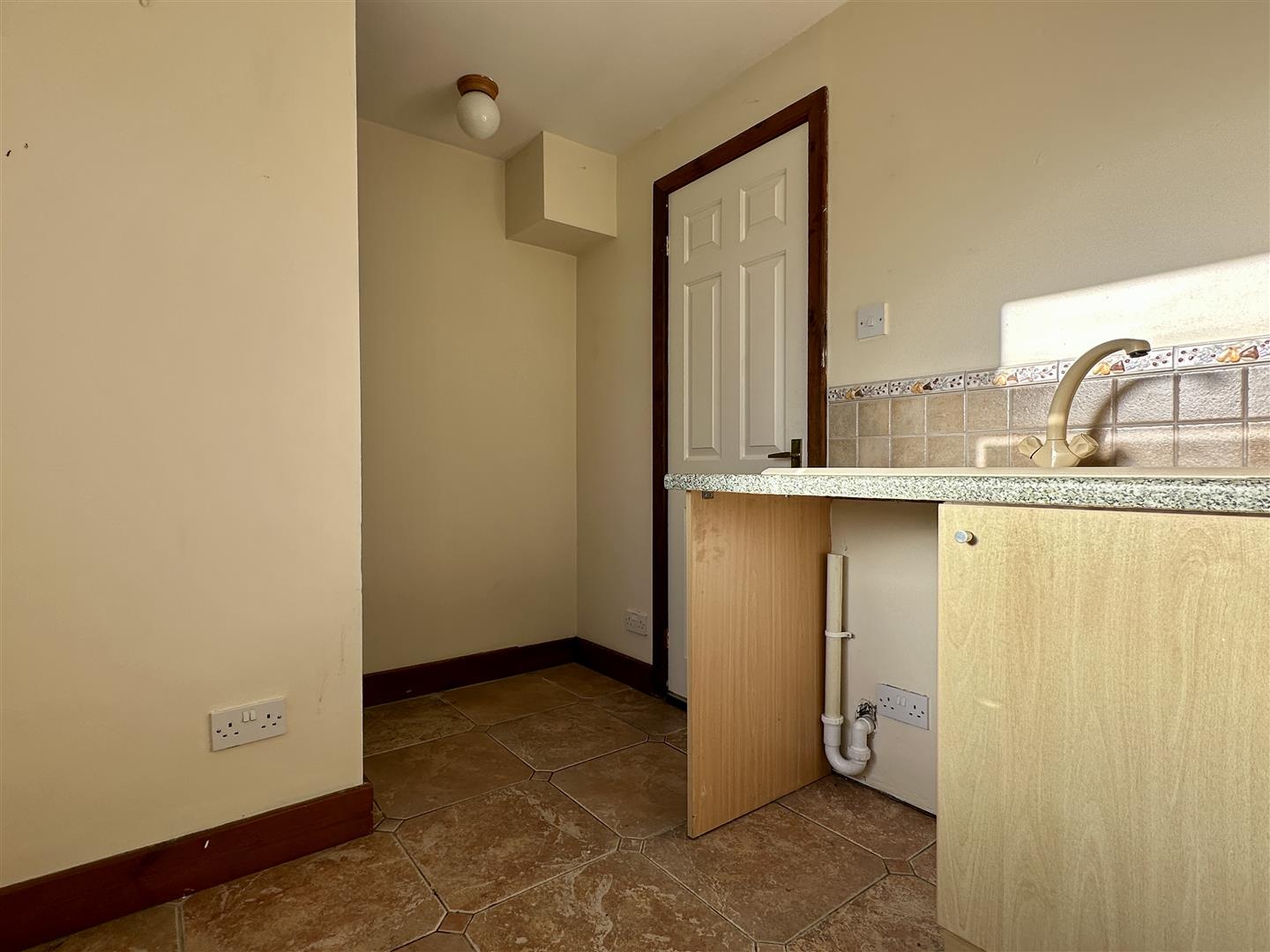 34, Leyfield Road, Dore, Sheffield, S17 3EE