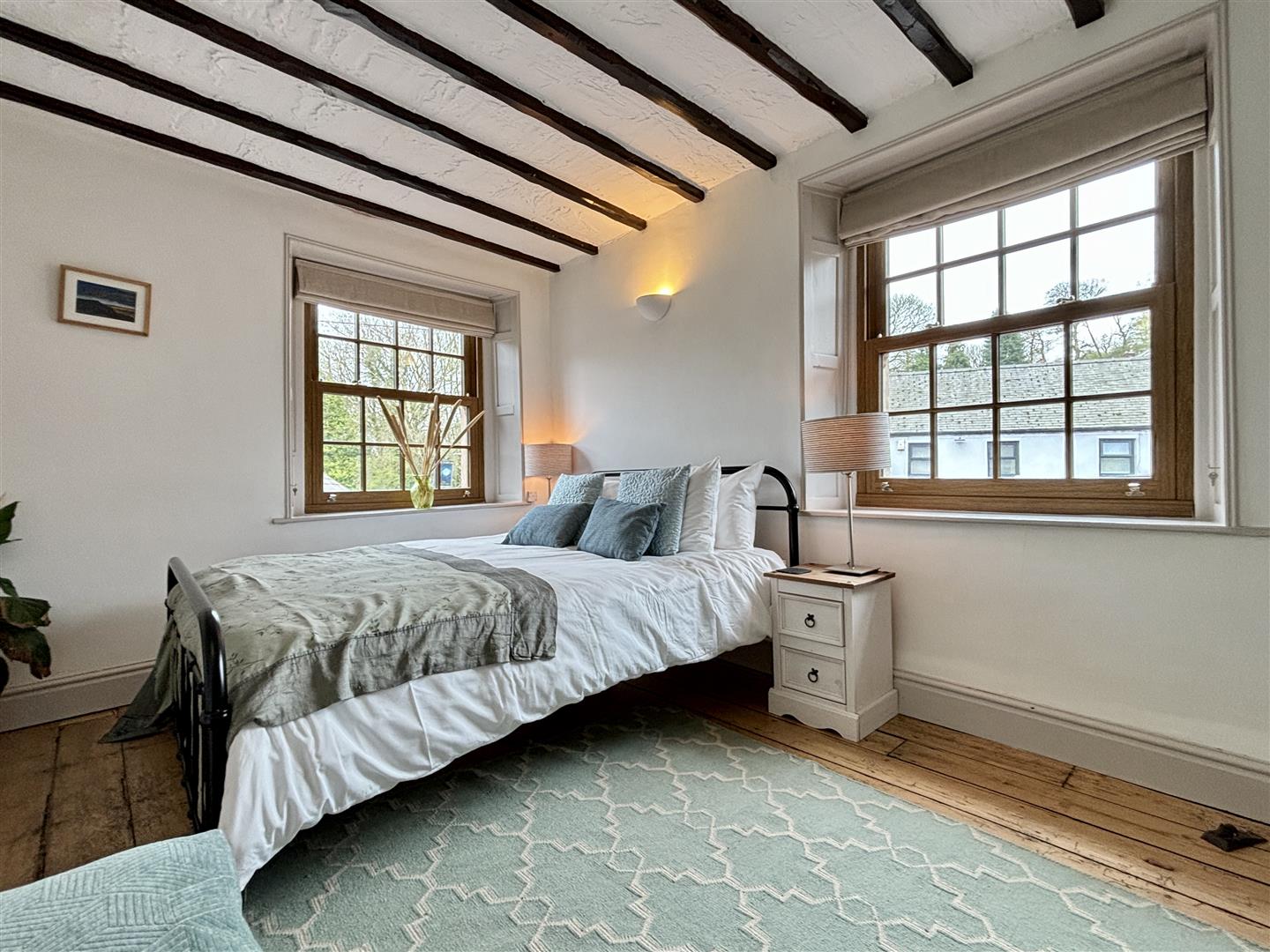 Corner Cottage, The Nook, Stoney Middleton, Hope Valley, S32 4TU