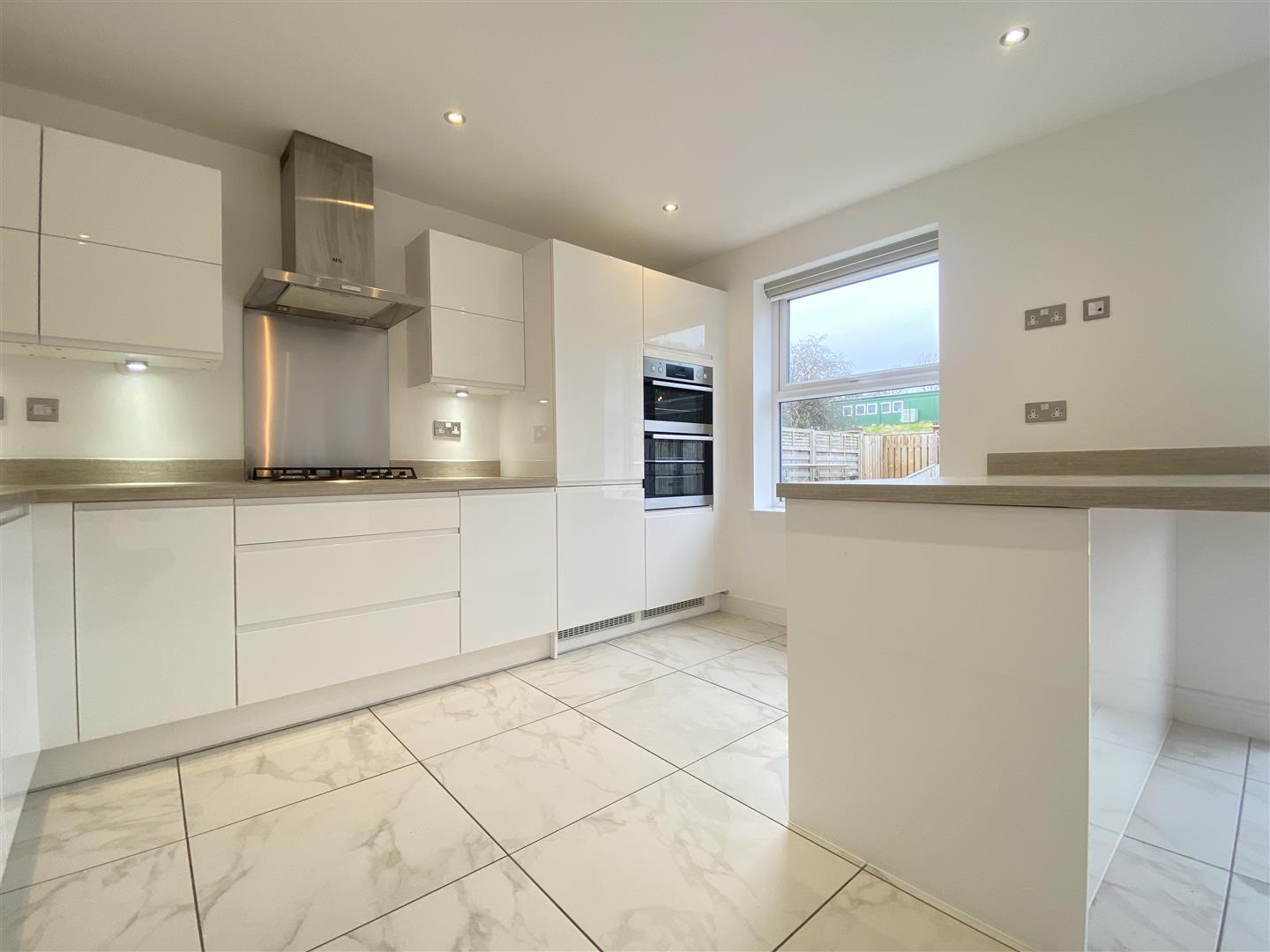3, Anglo Close, Dore, Sheffield, S17 3SE