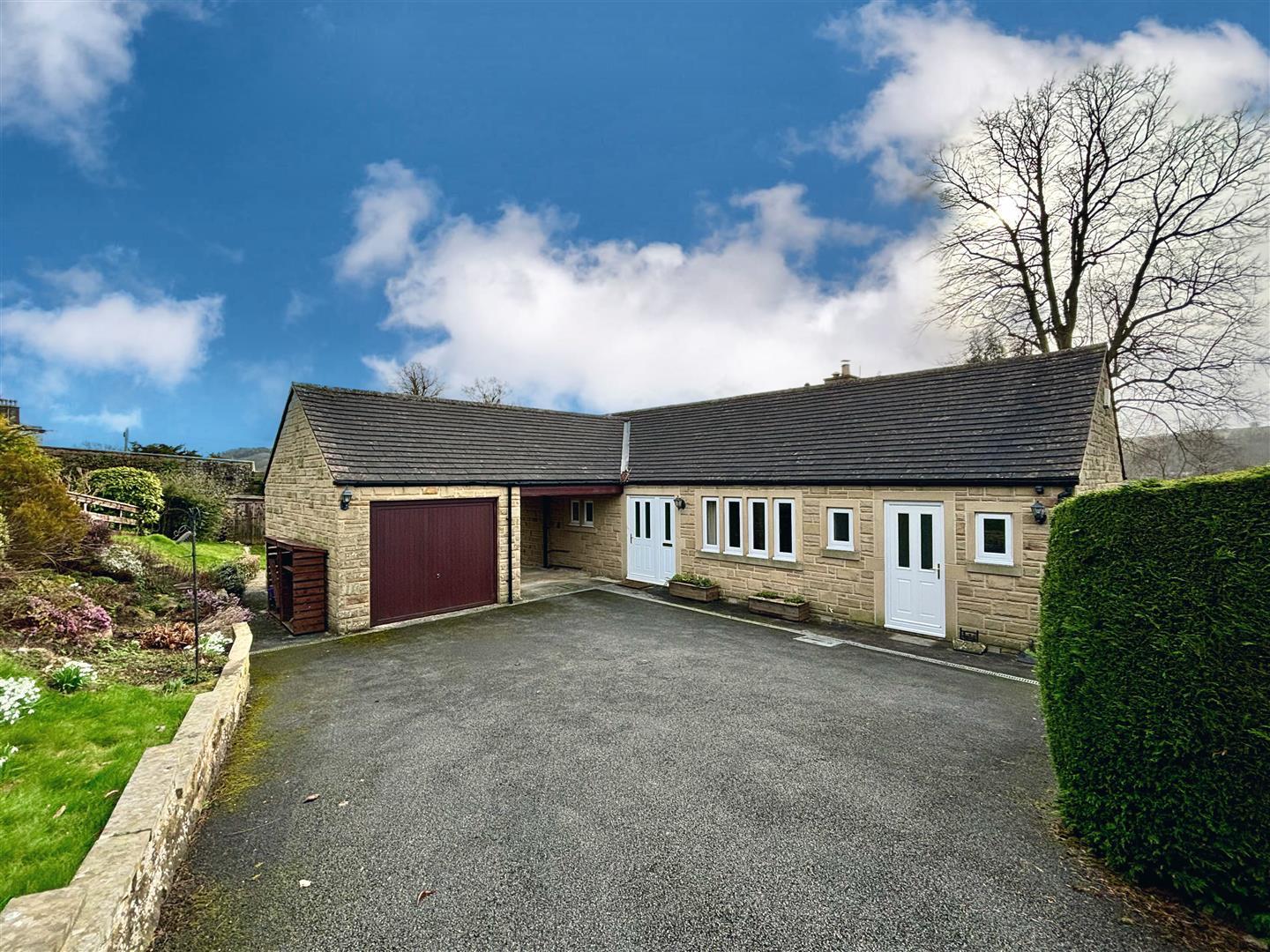 The Garden House, Coombs Road, Bakewell, DE45 1AQ