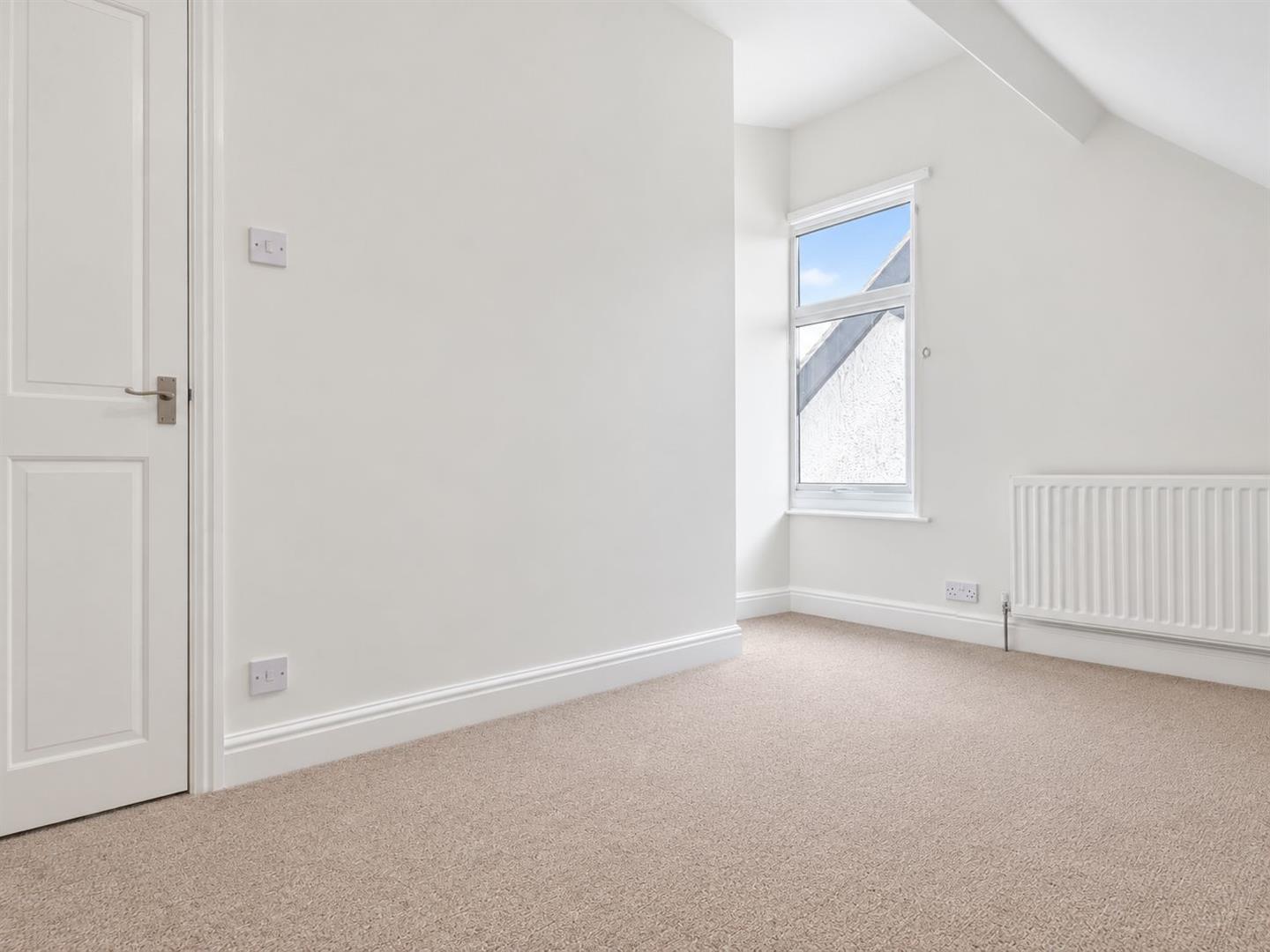 31, Castleton Road, Hope, Hope Valley, S33 6SB