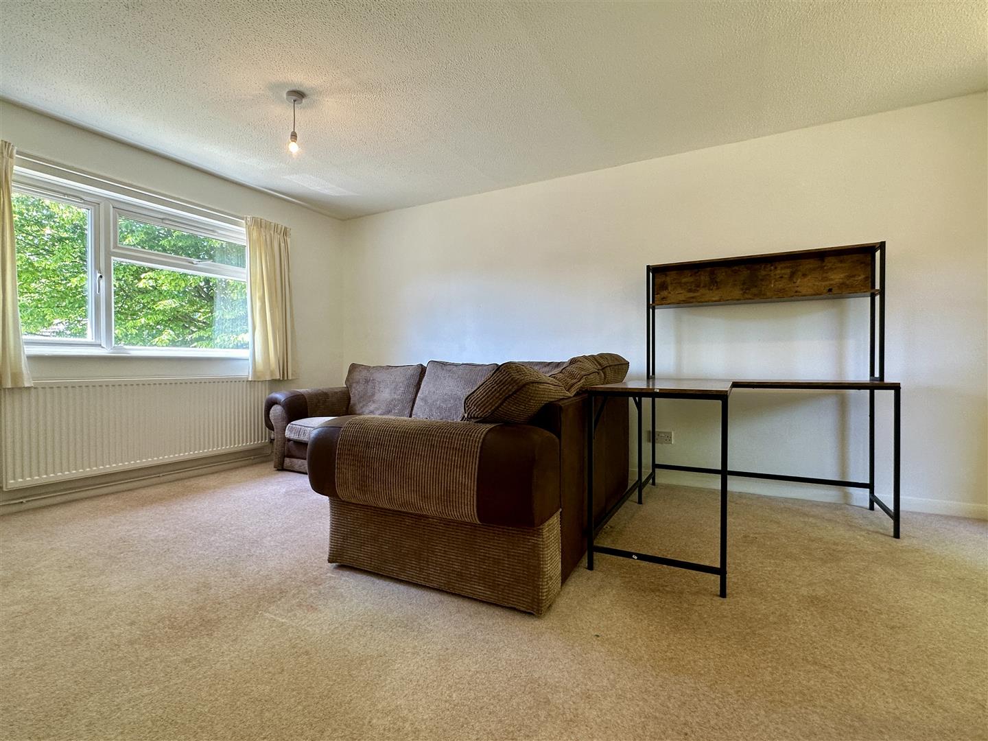 27, The Crofts, Hathersage, Hope Valley, S32 1DG