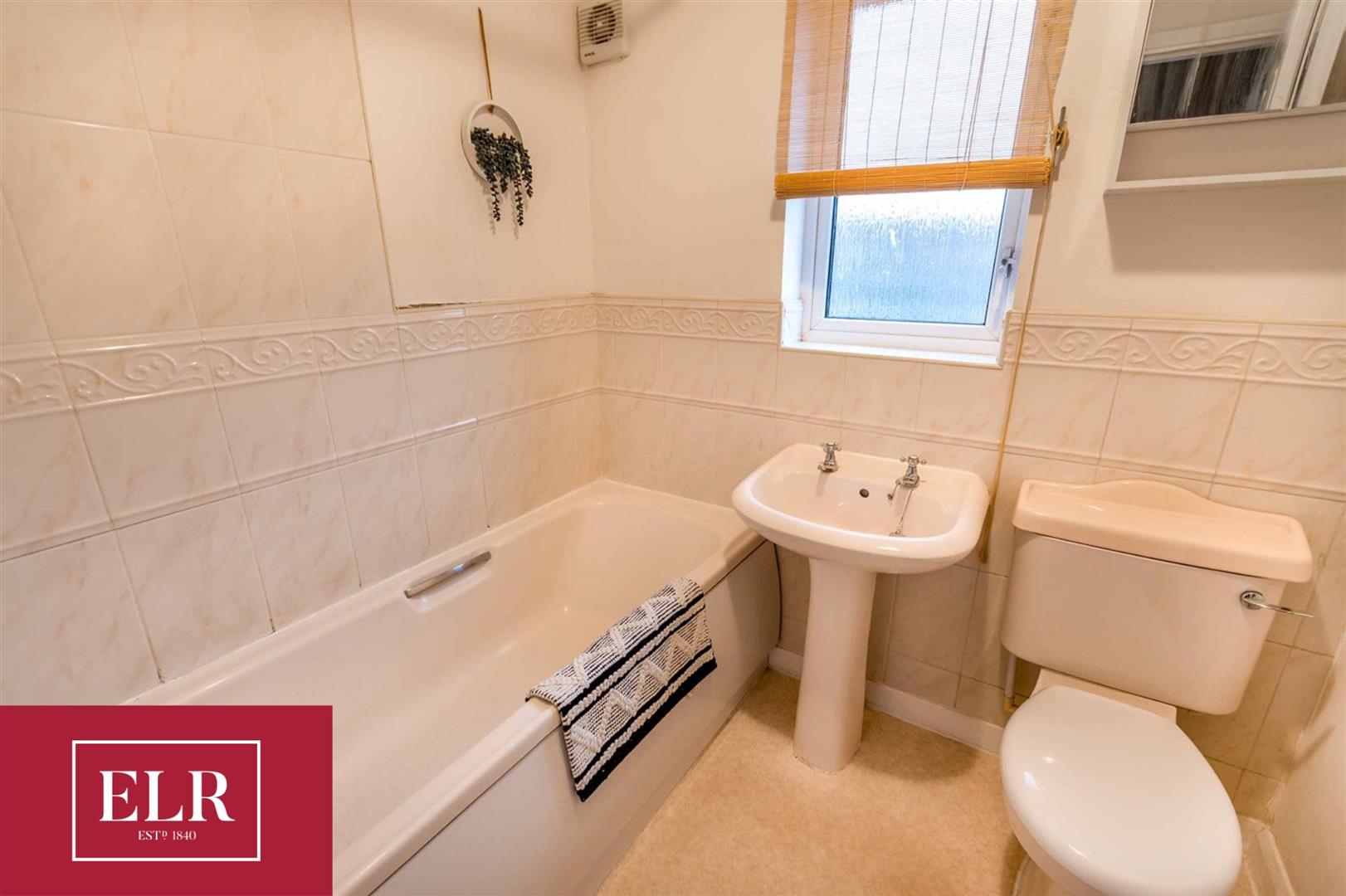 16, Castledine Court, Balby, Doncaster, DN4 8SE