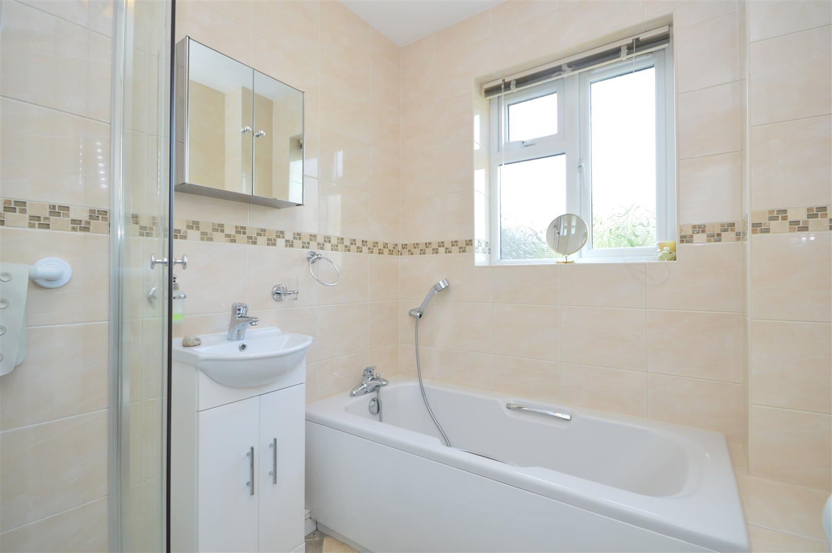 5 The Meadows, Grisedale Road, Great Longstone, Bakewell, DE45 1TP